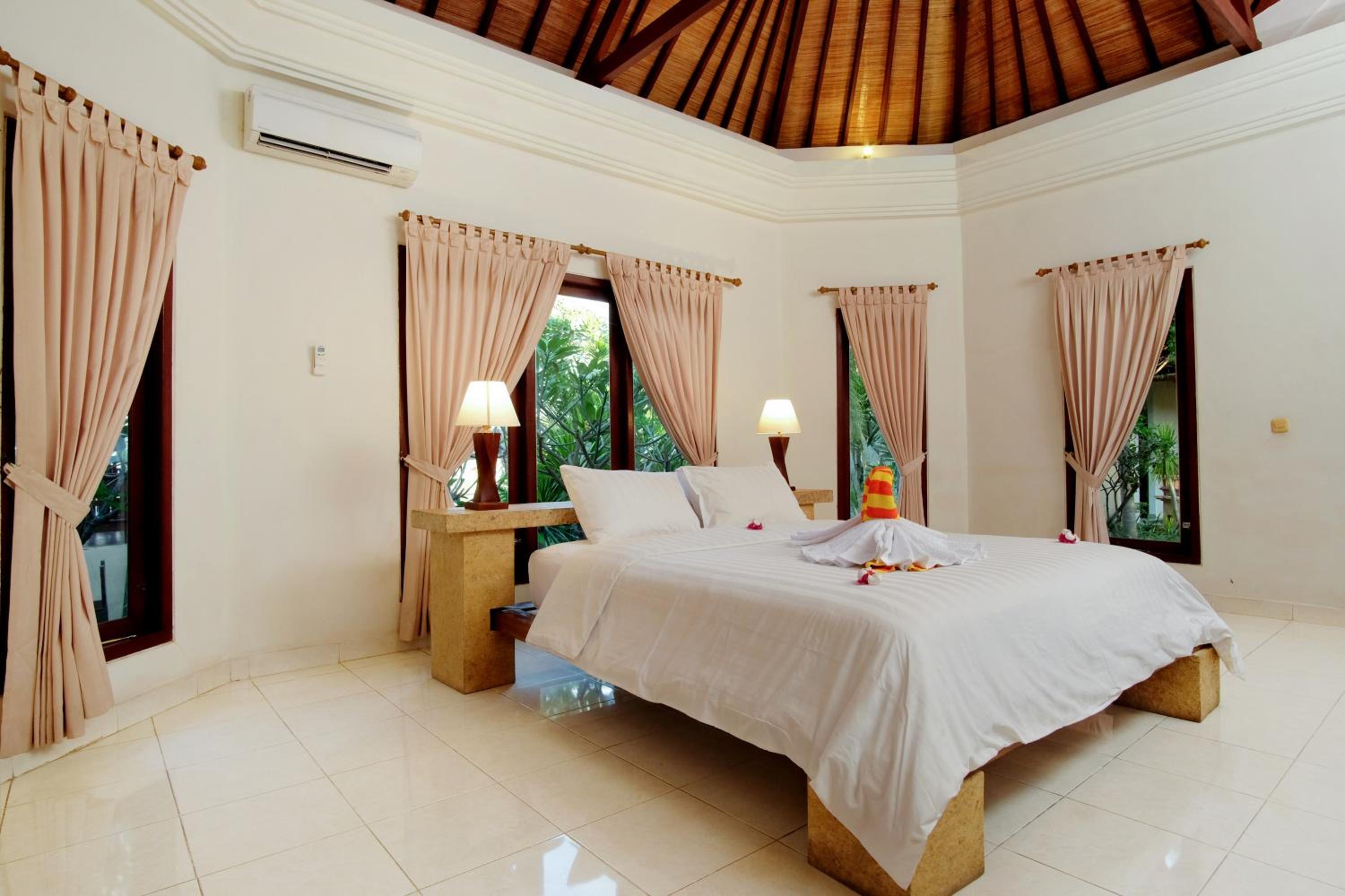 Deluxe Room with Garden View - Photo 4