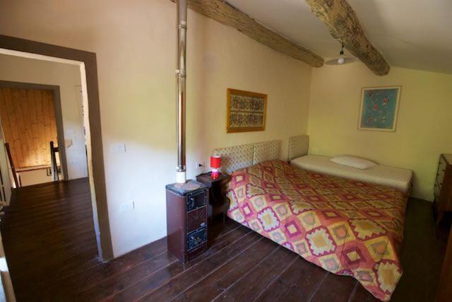 Three-Bedroom Townhouse - Photo 5