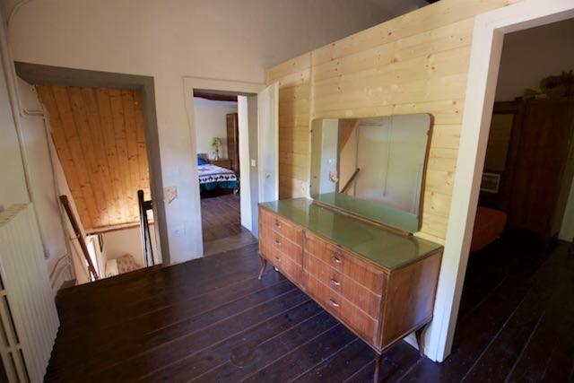Three-Bedroom Townhouse - Photo 9
