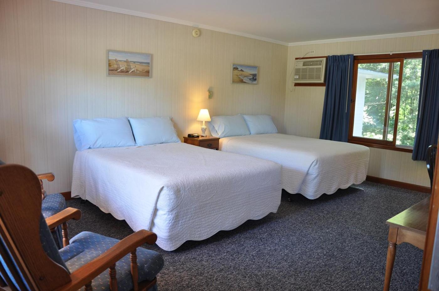 Deluxe Queen Room photo 2