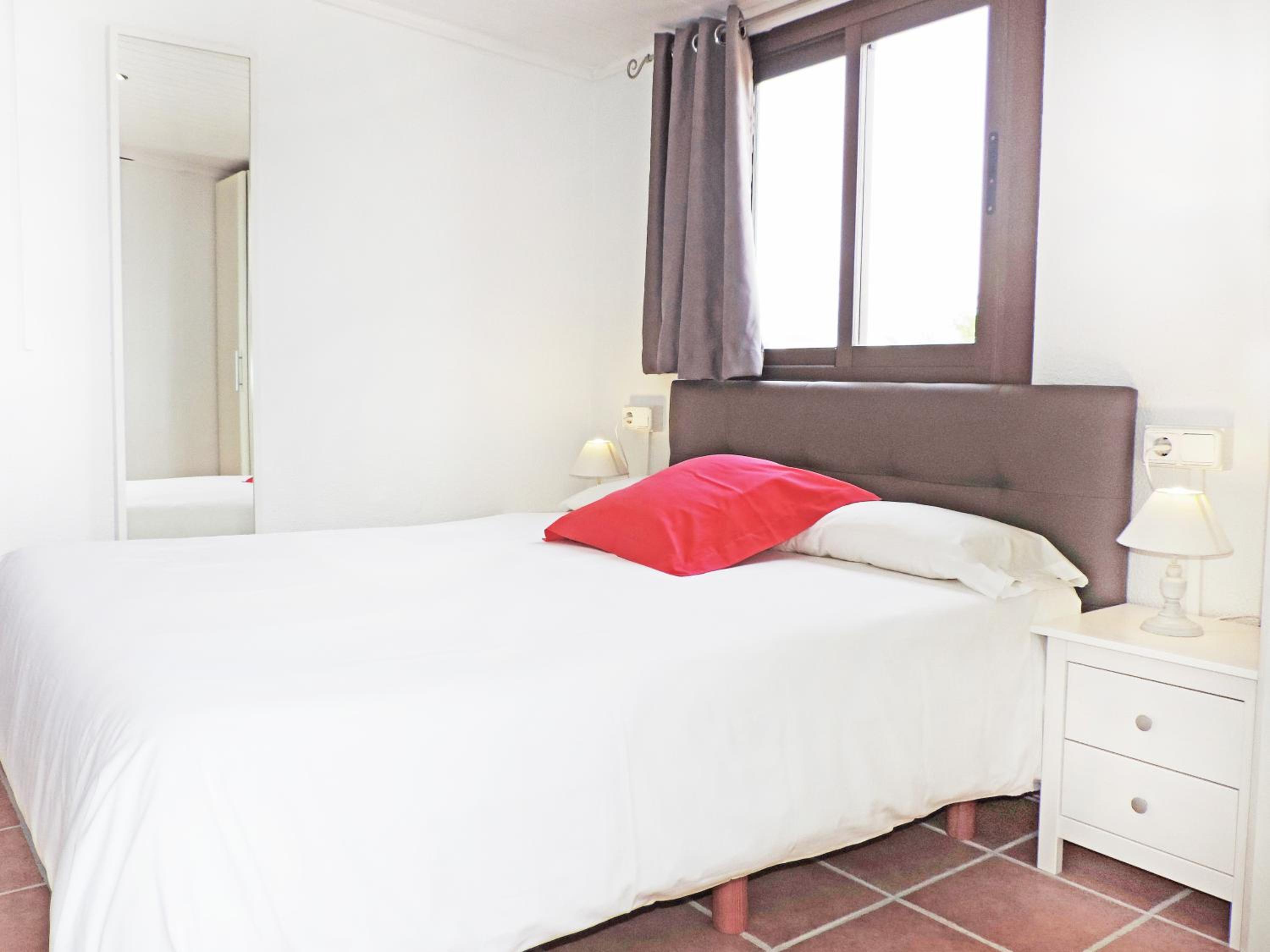 Apartamento de un dormitorio en el ático con vista al mar y cocina (2 adultos)
