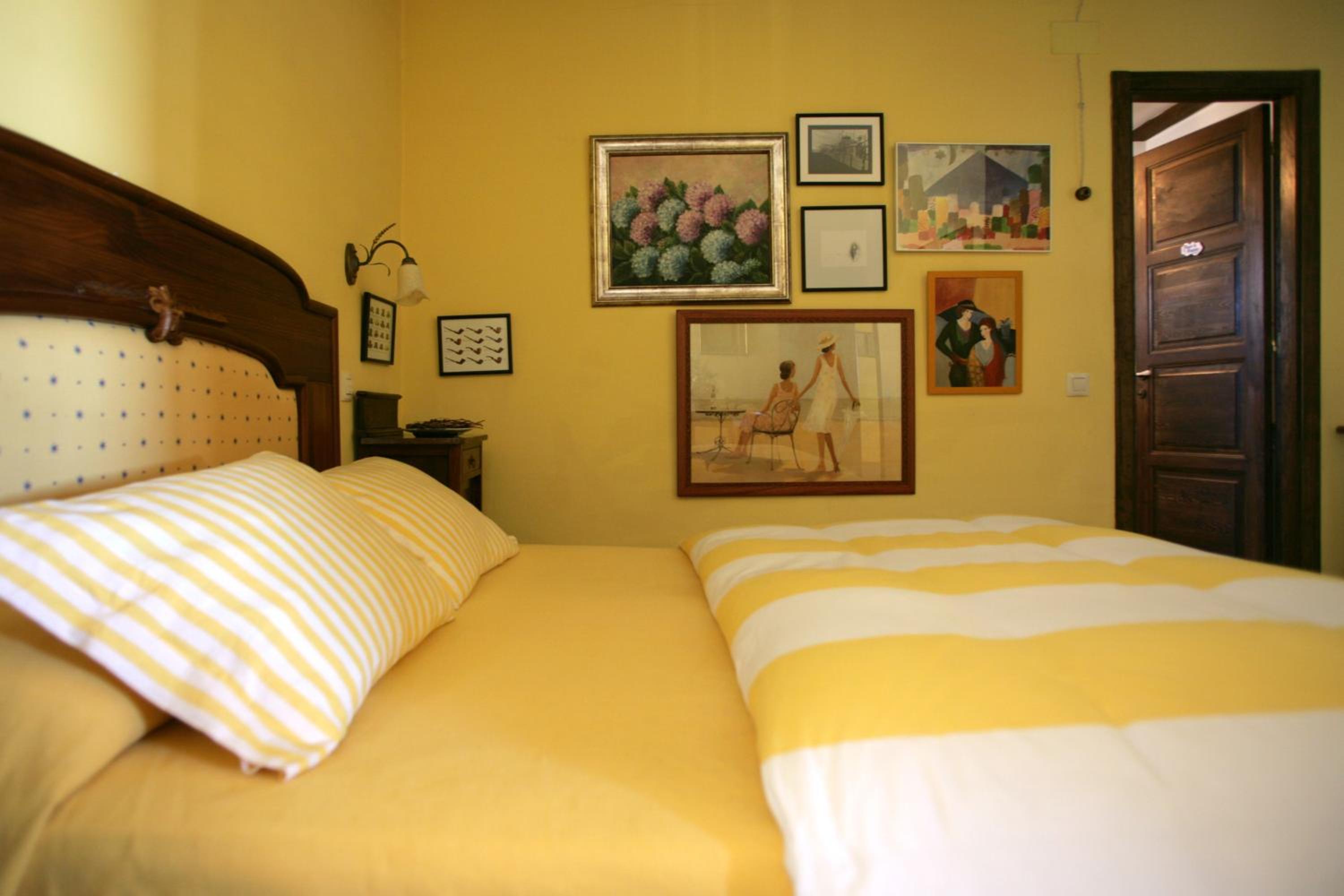 Double Room Charming - Photo 4