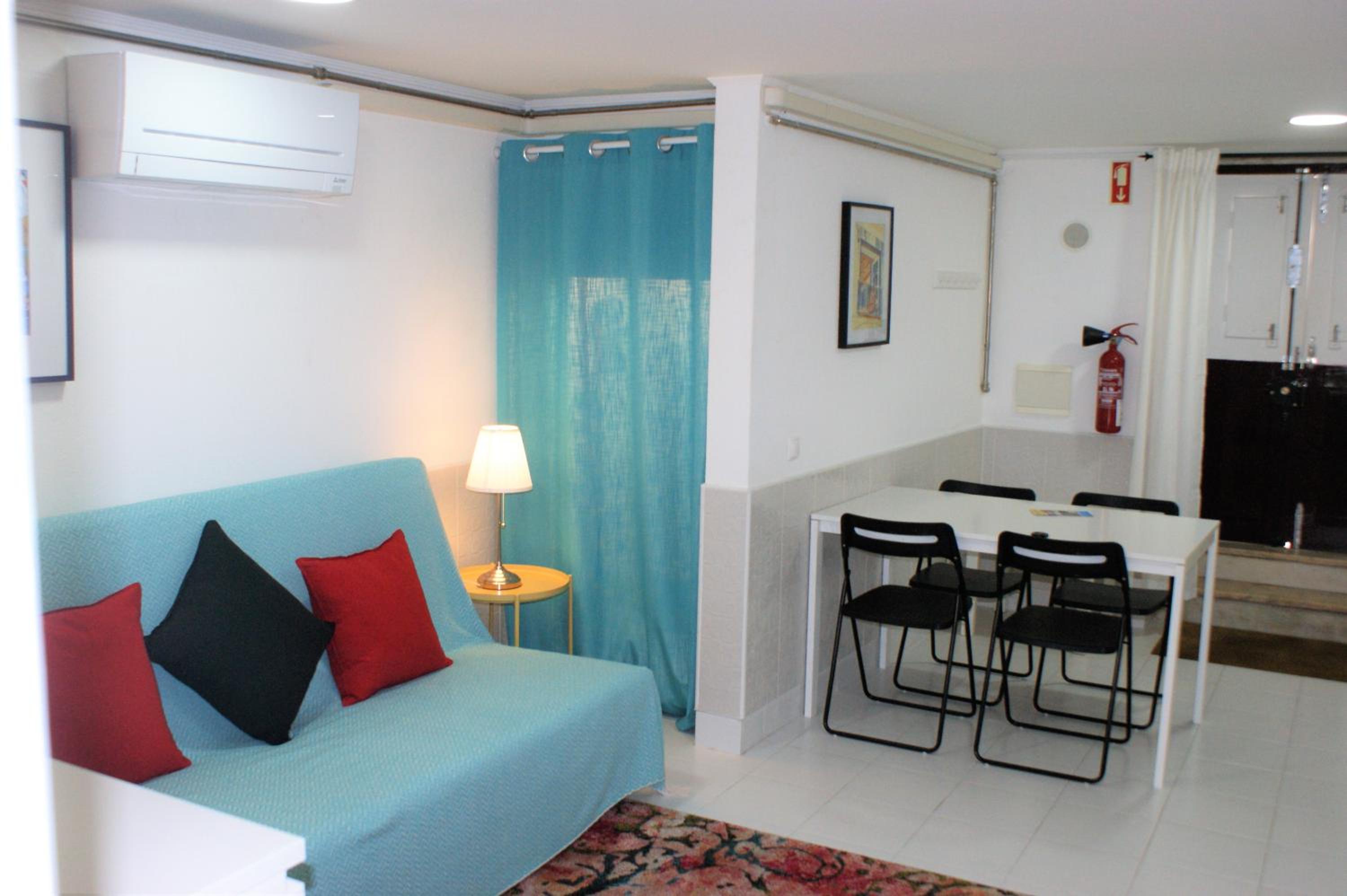 Apartment - Ground Floor - Photo 4