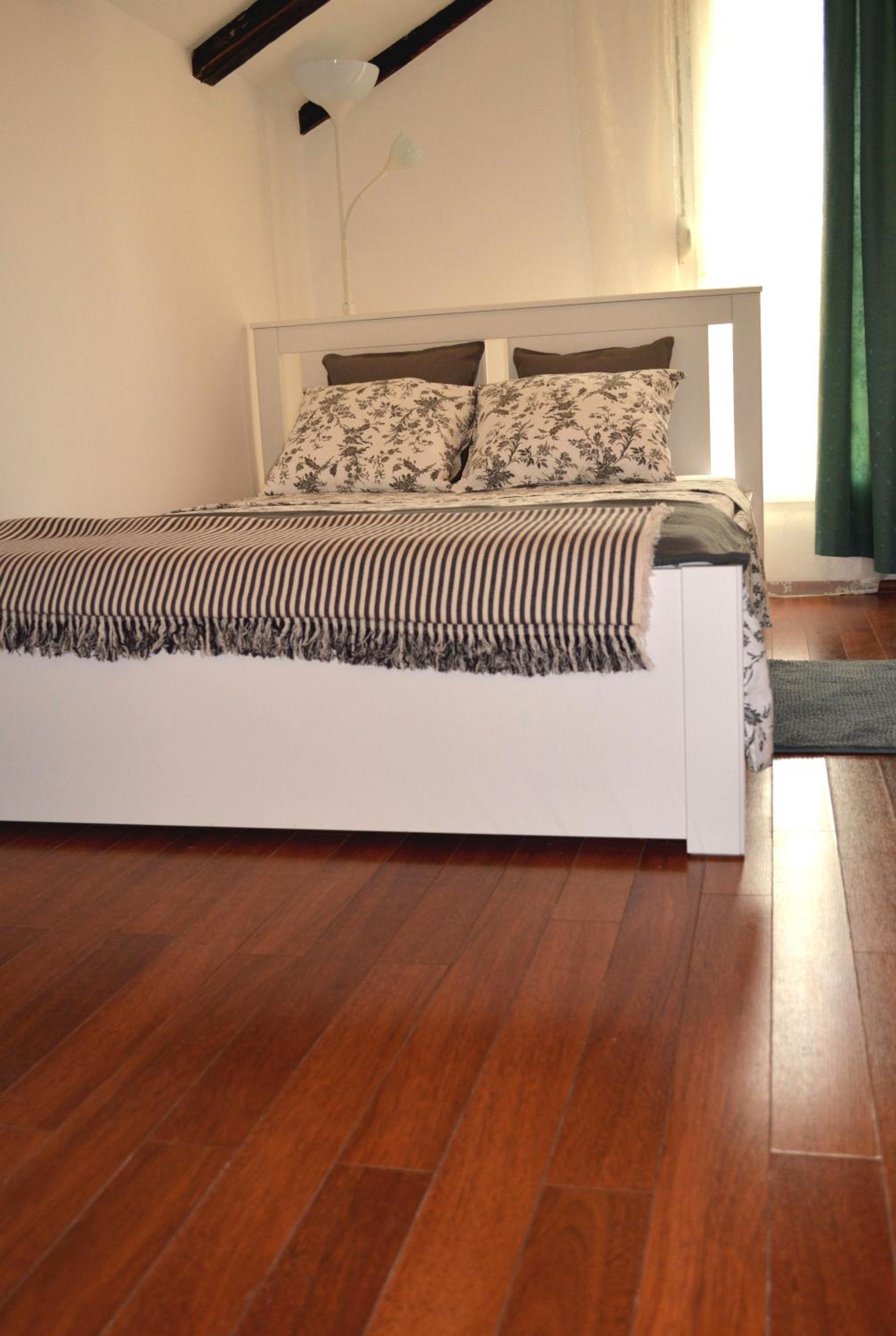 Two-Bedroom Apartment - Photo 3