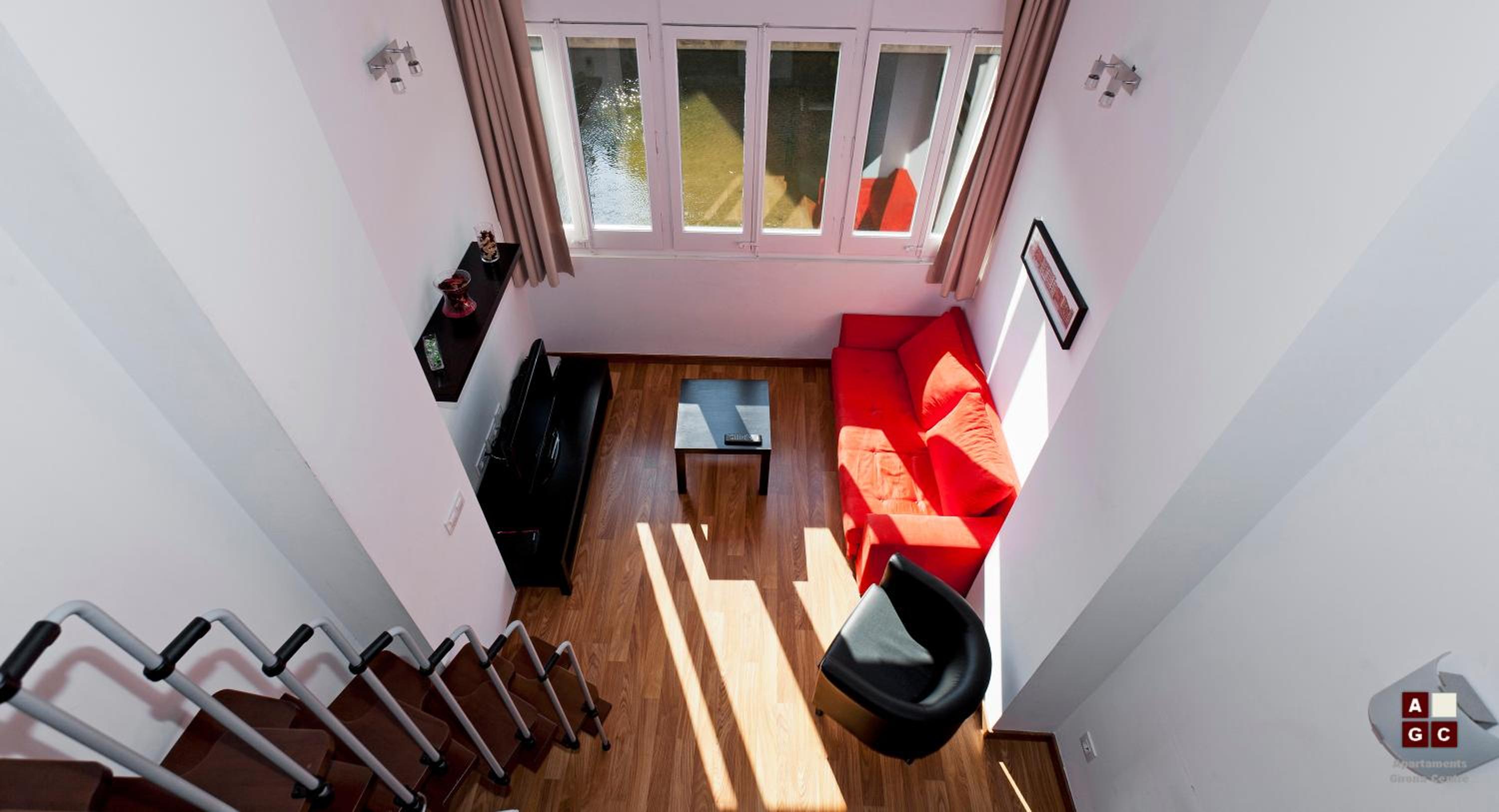 Two-Bedroom Apartment photo 2