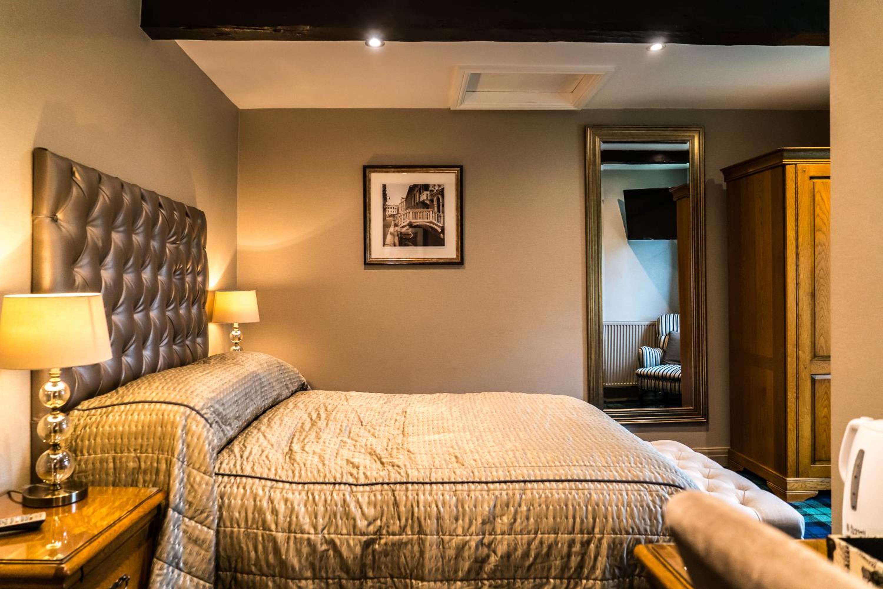 Superior Double Room - Photo 2