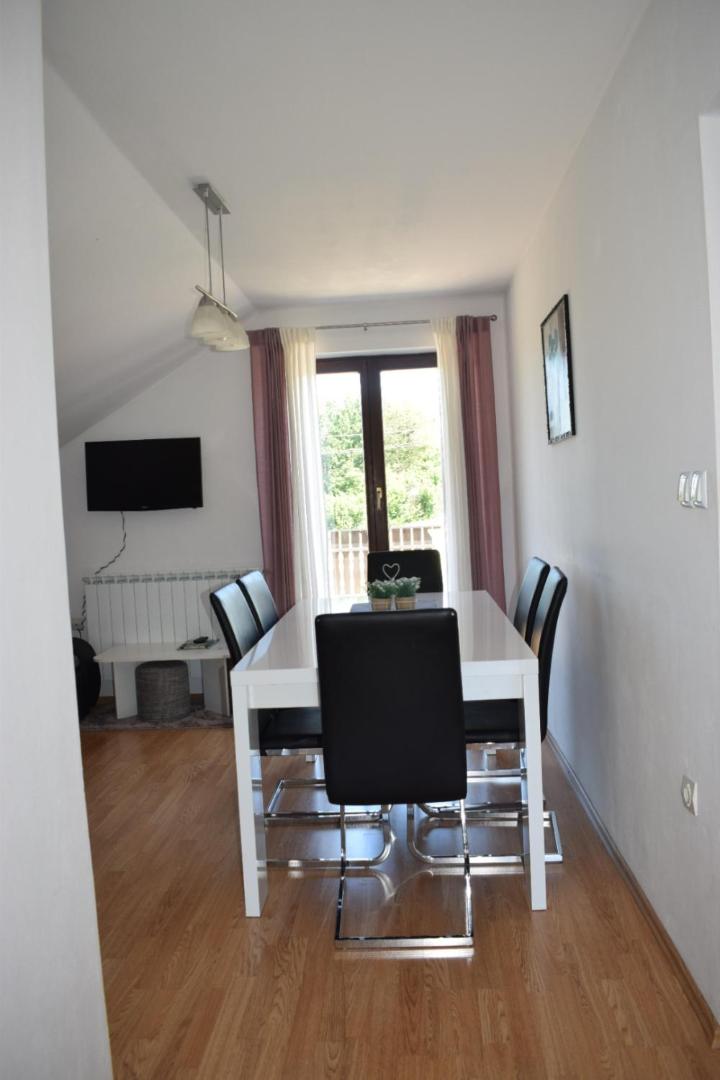 Two-Bedroom Apartment - Photo 34