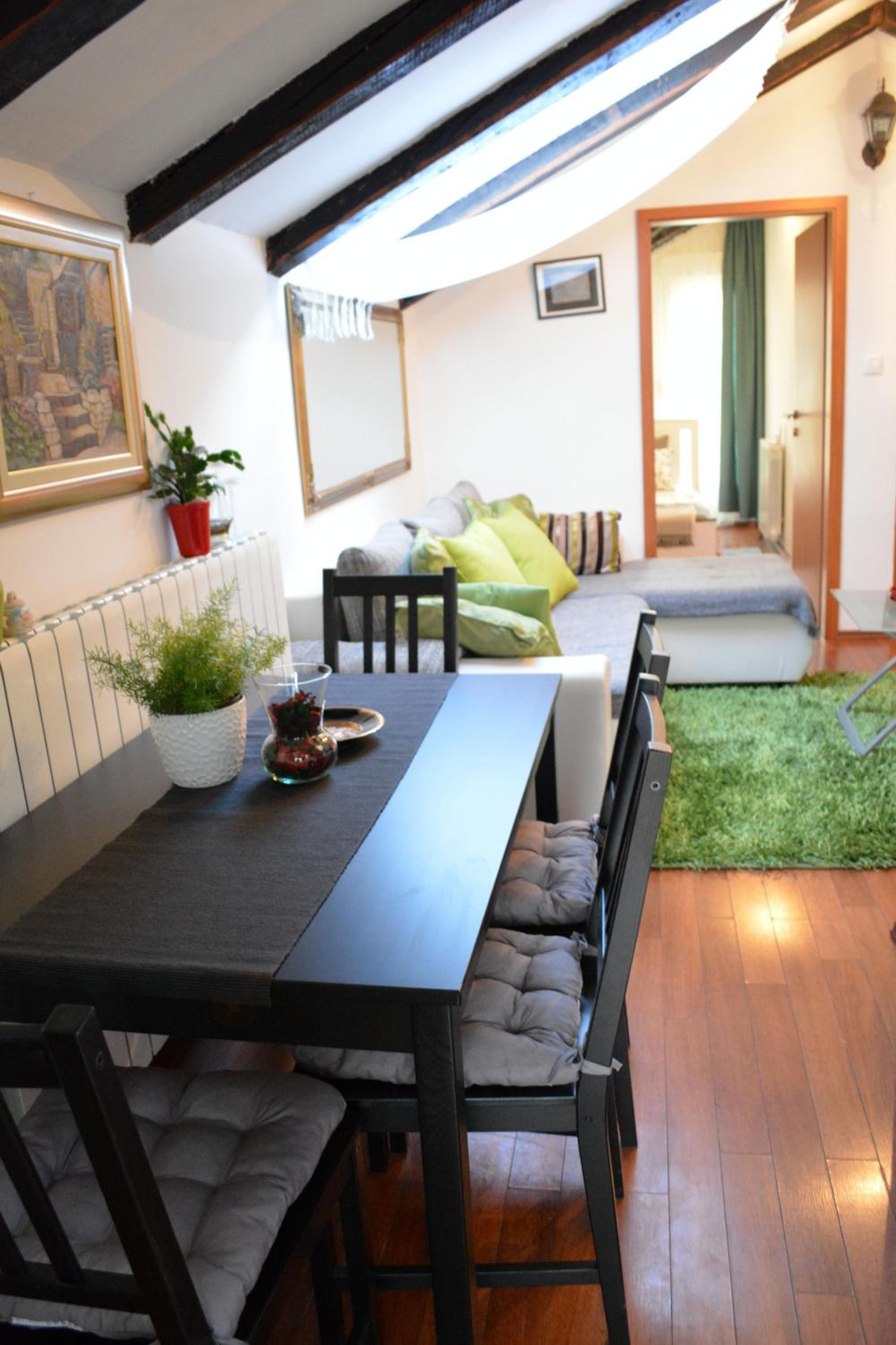 Two-Bedroom Apartment - Photo 29