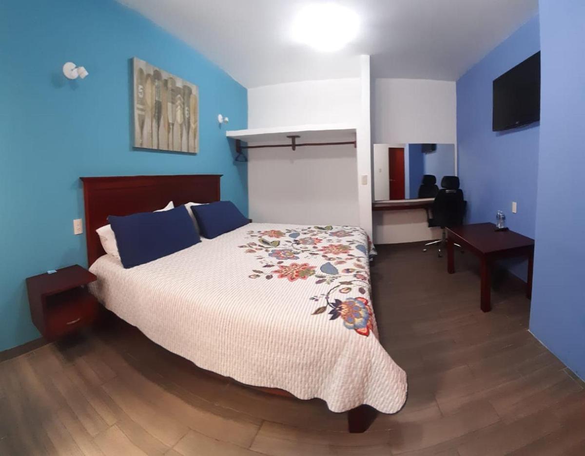 Deluxe Room (2 Adults + 1 Child) photo 3