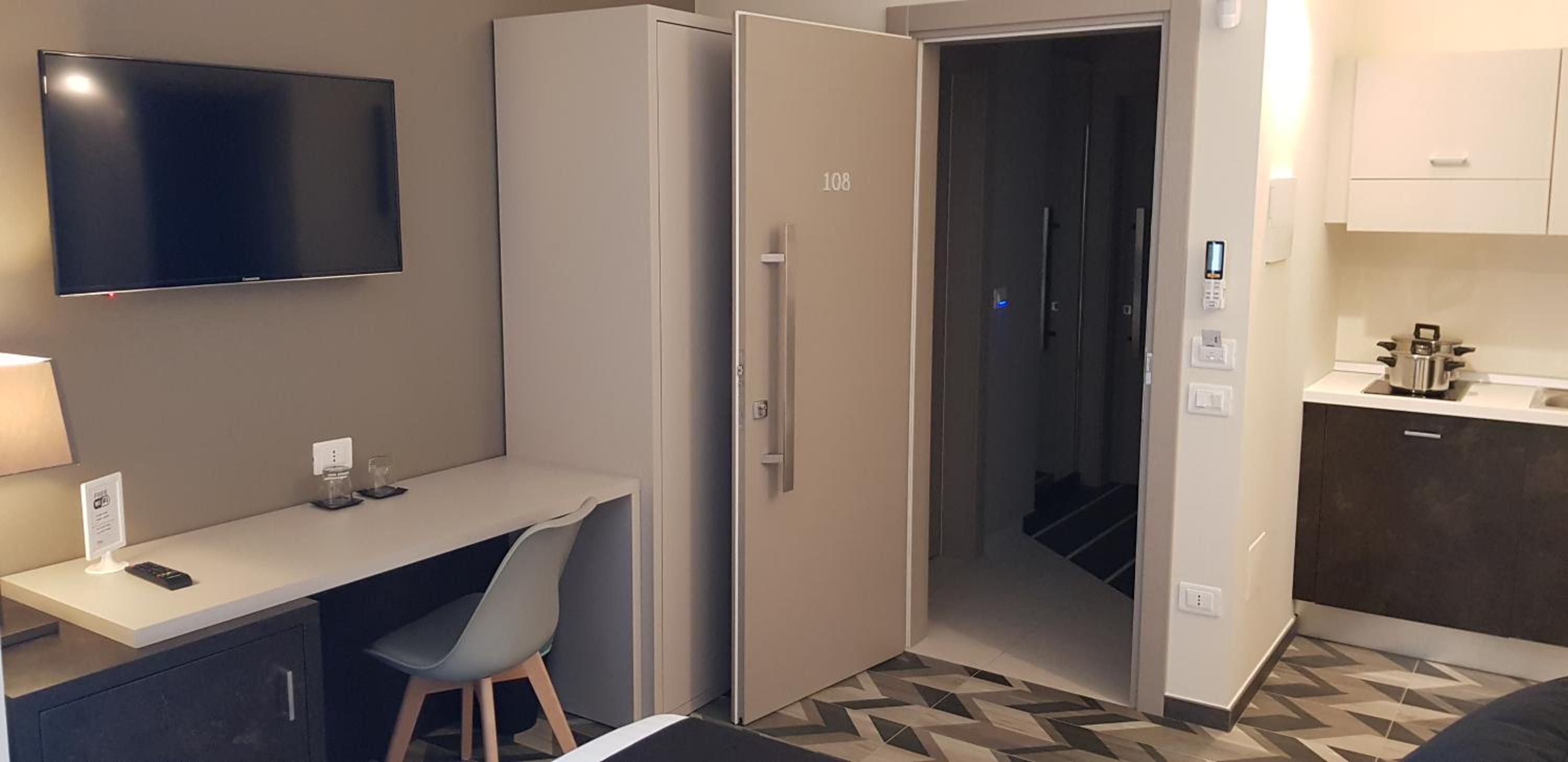 Deluxe Double Room with Balcony