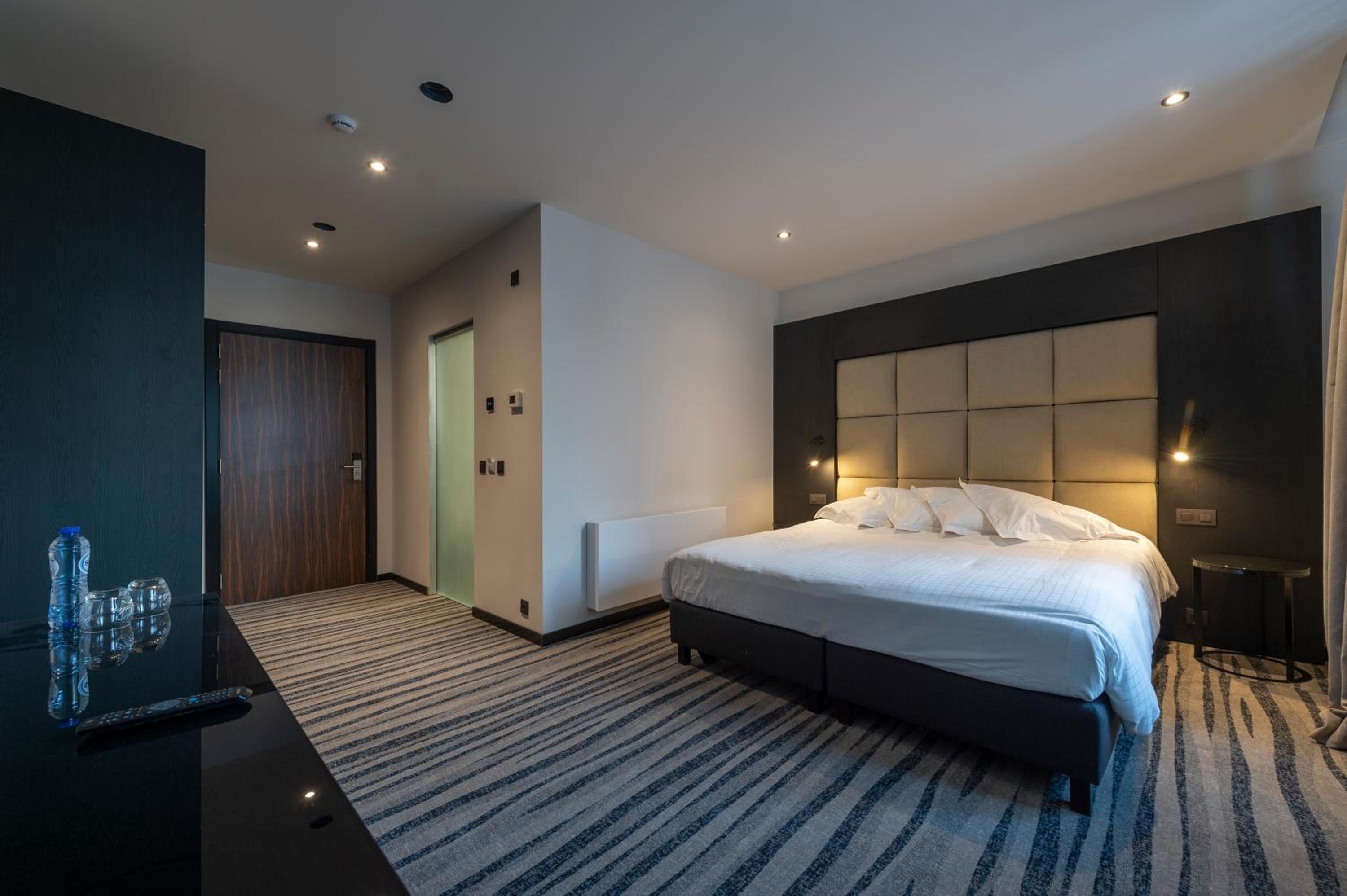 Superior Queen Room - Photo 1