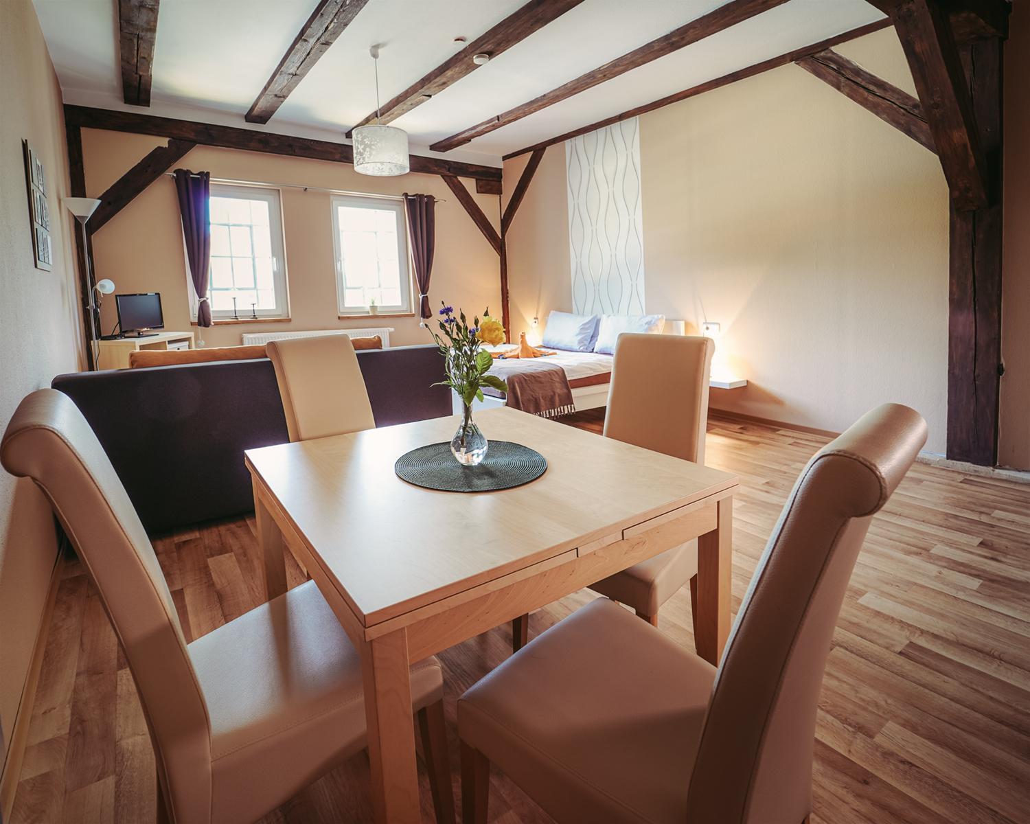 Deluxe Studio with Castle View - Photo 4