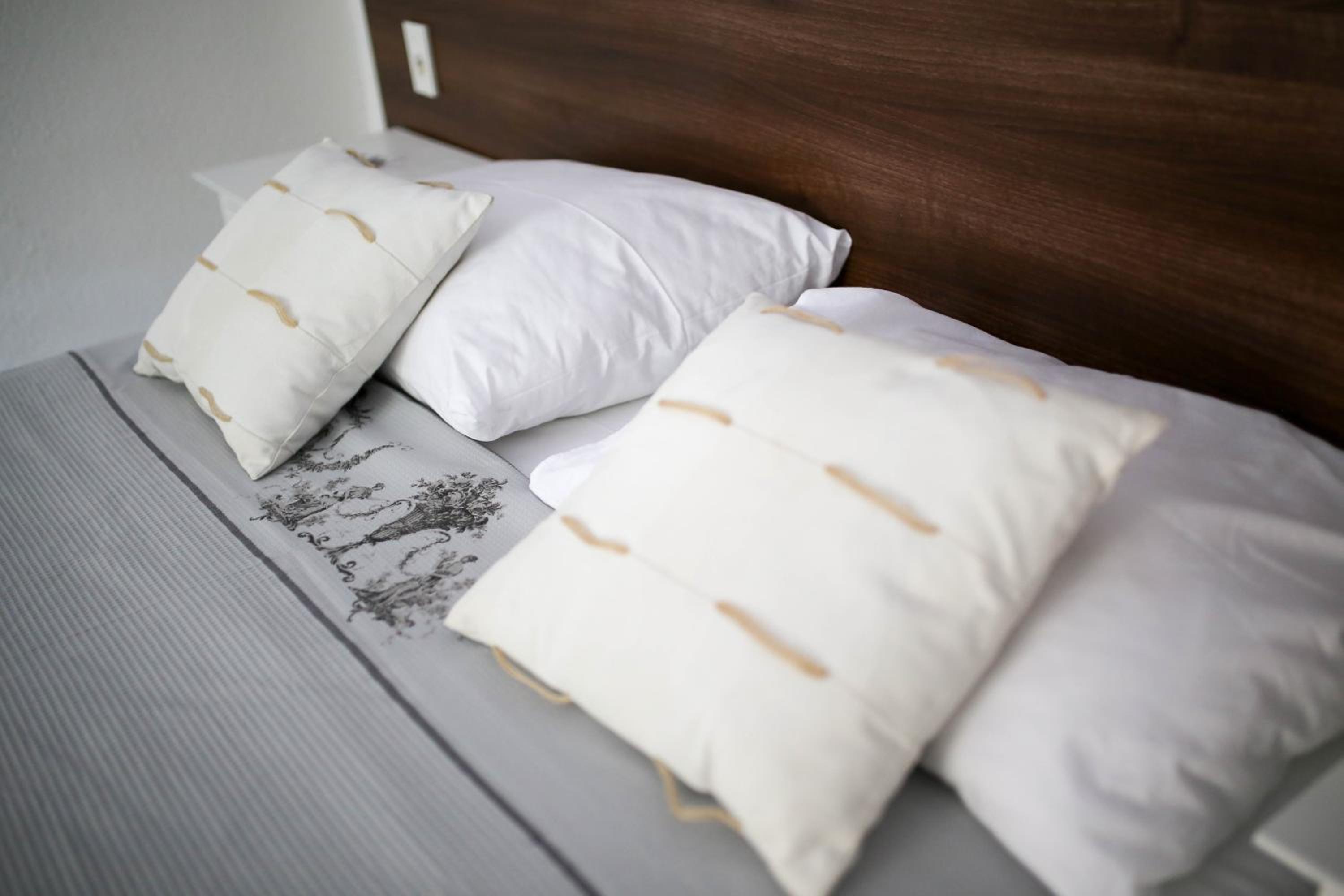 Studio Apartment - Photo 3