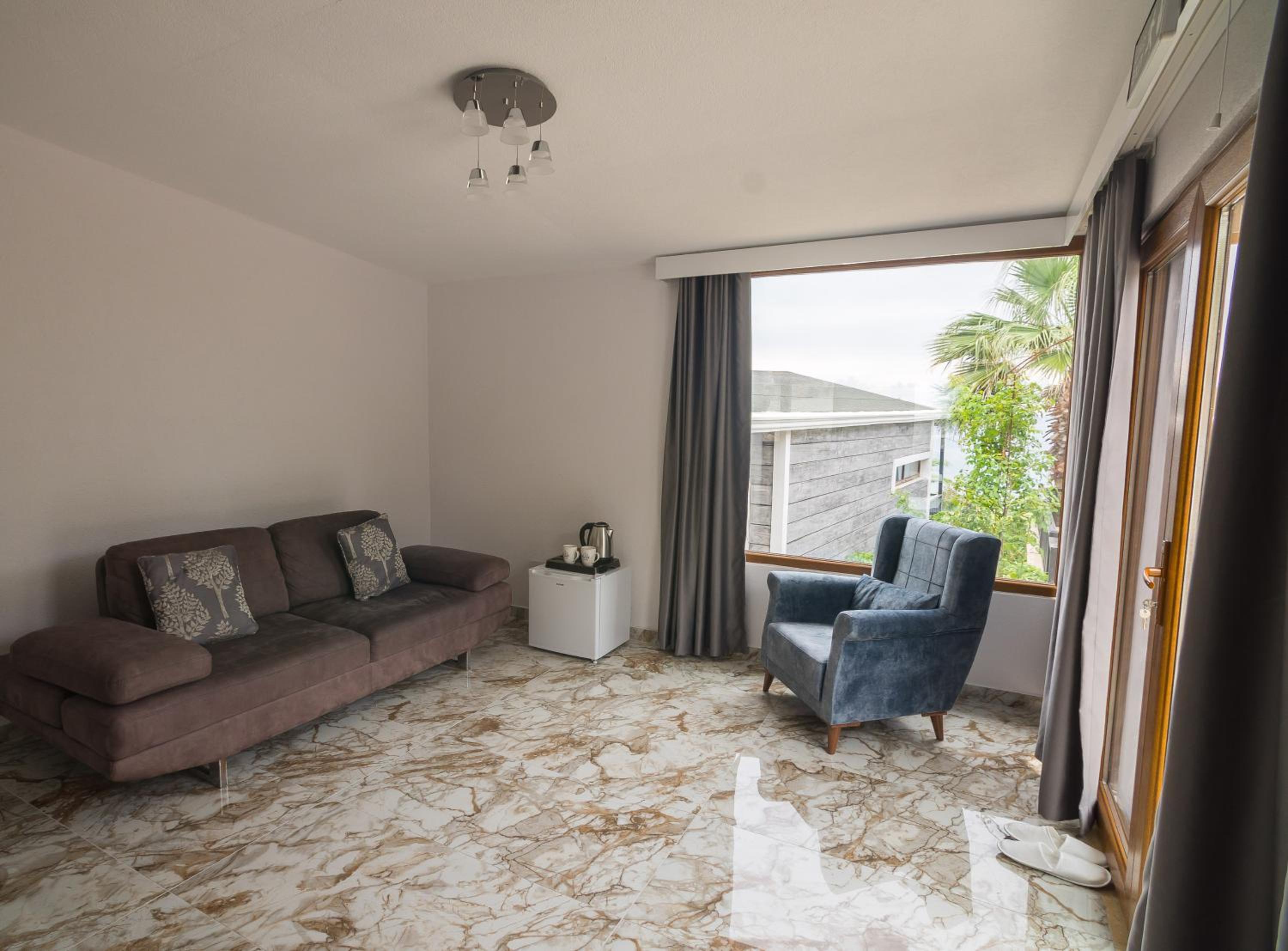 Standard Suite photo 2