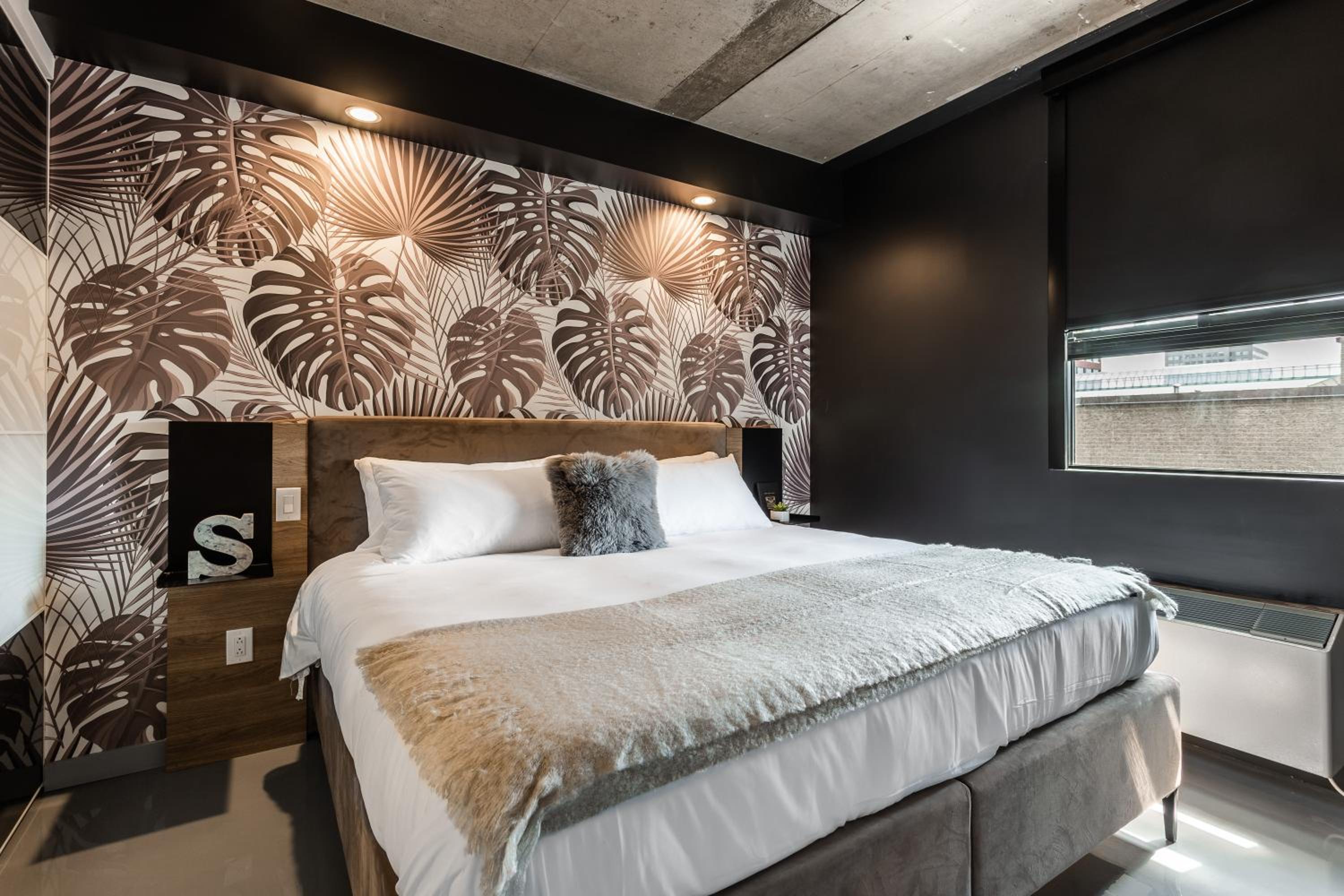 One-Bedroom Apartment 407