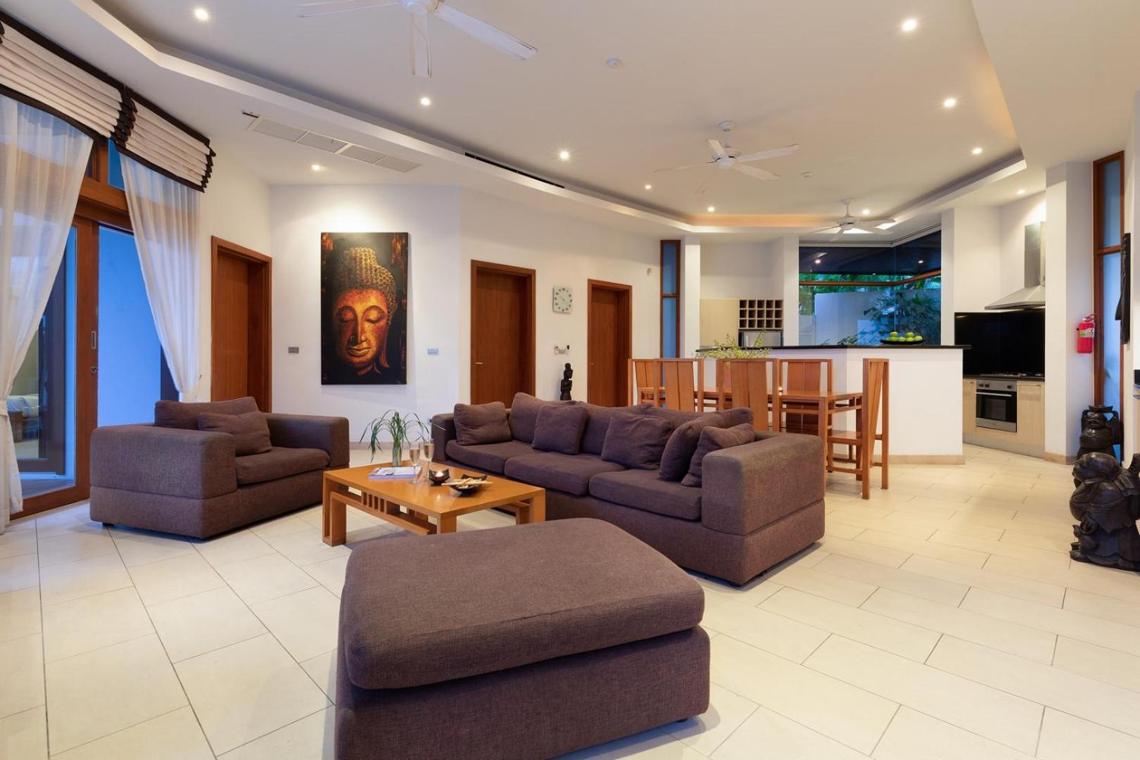 Villa photo 1