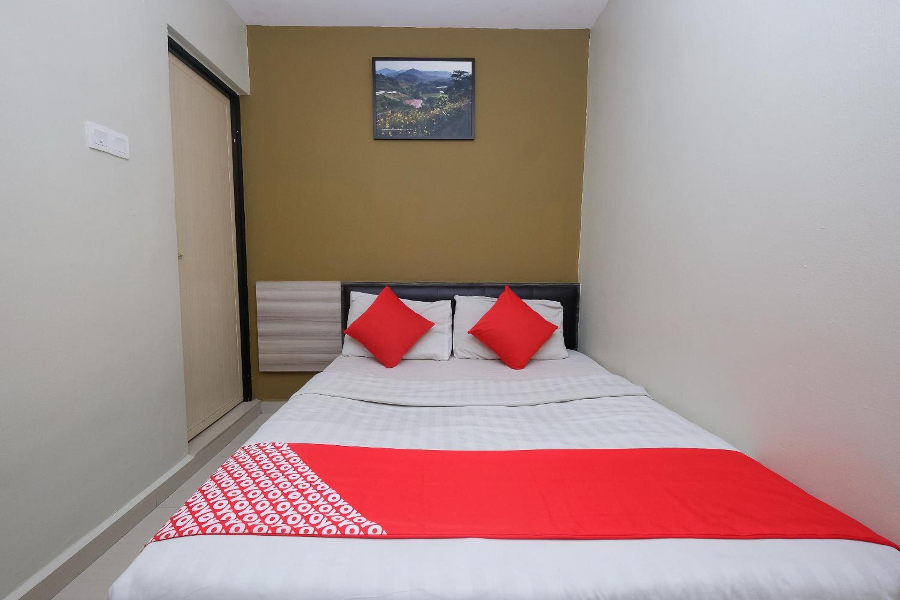 Standard Double Room - Photo 4