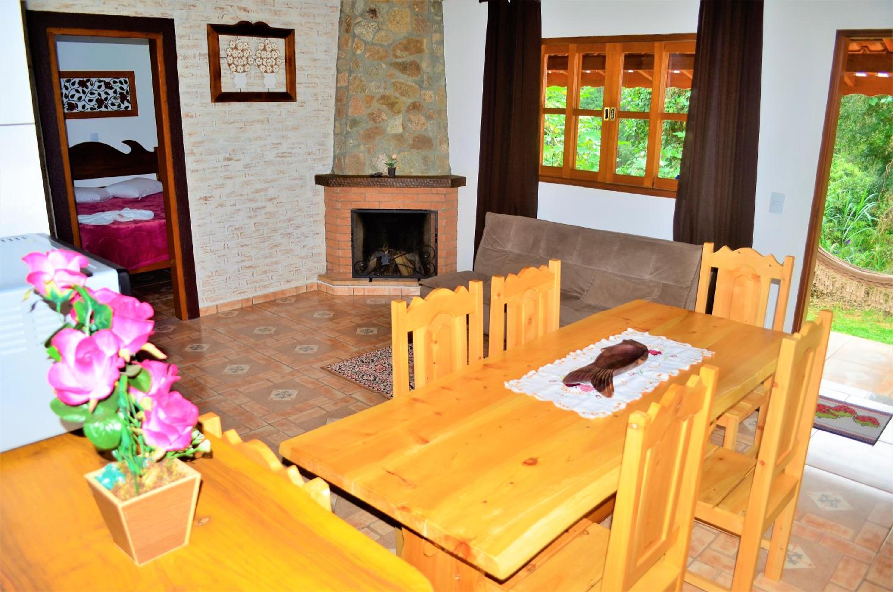 Deluxe Family Room photo 3