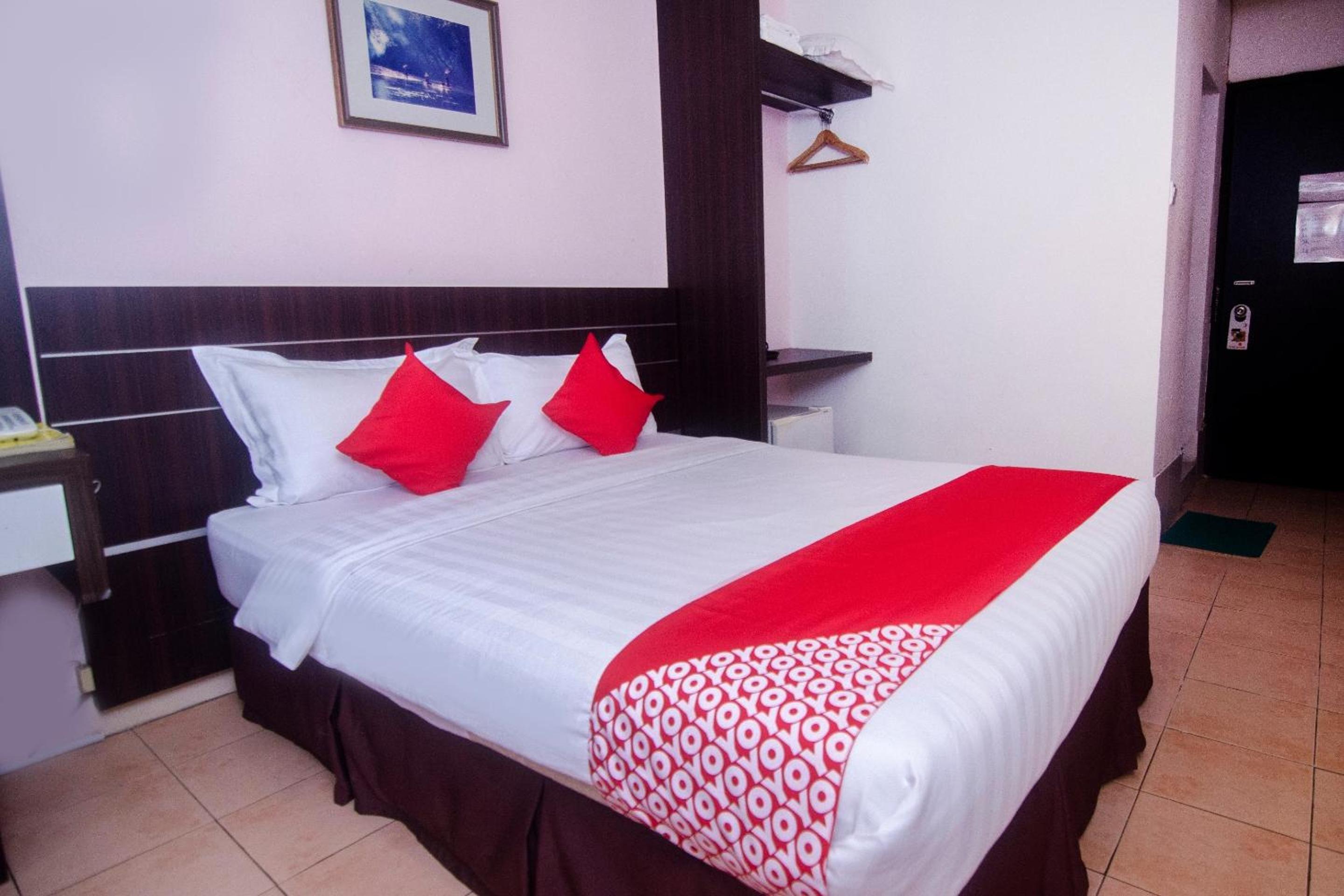 Deluxe Double Room - Photo 5