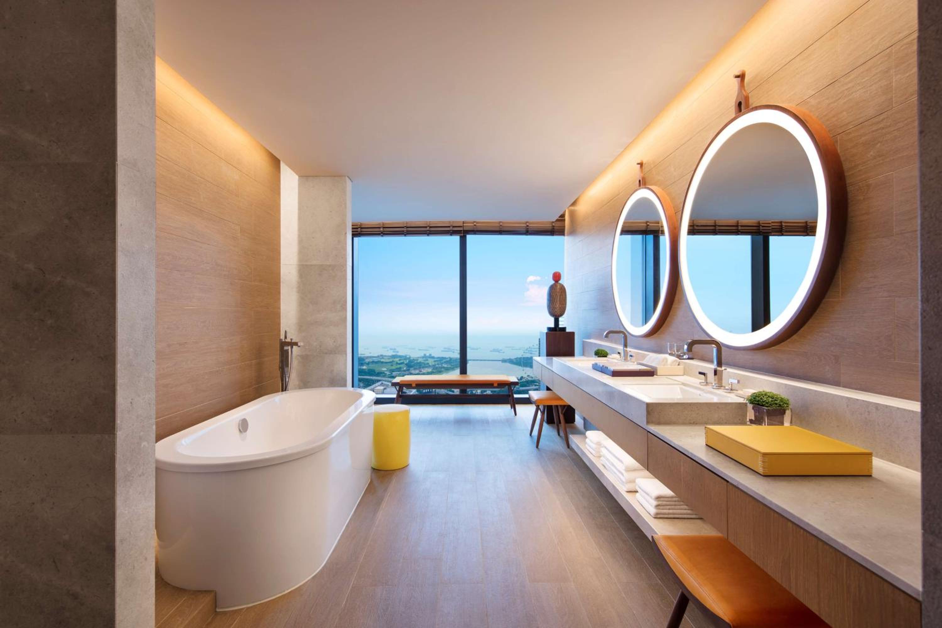Large King Suite
