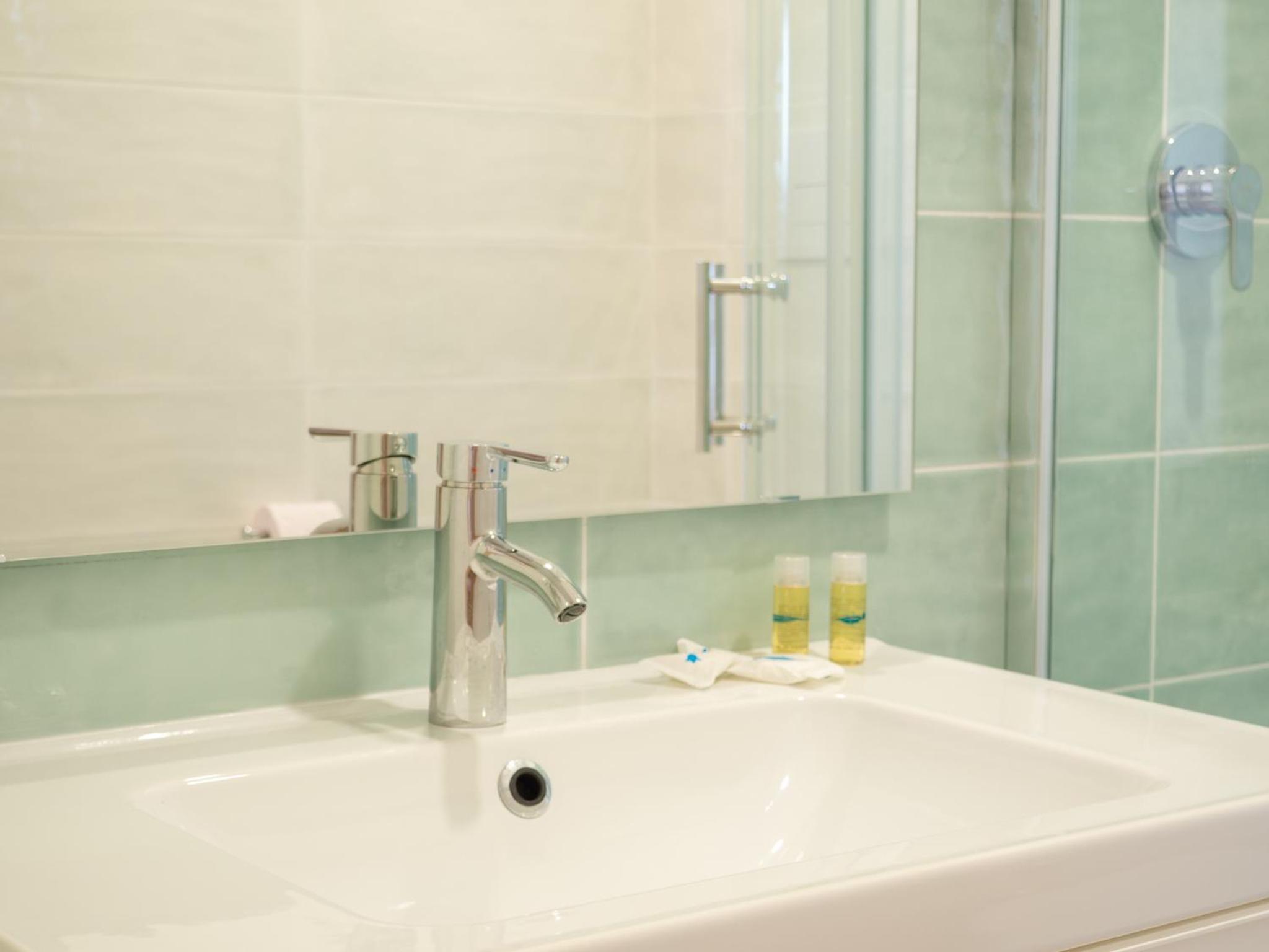 Double Room - Photo 2
