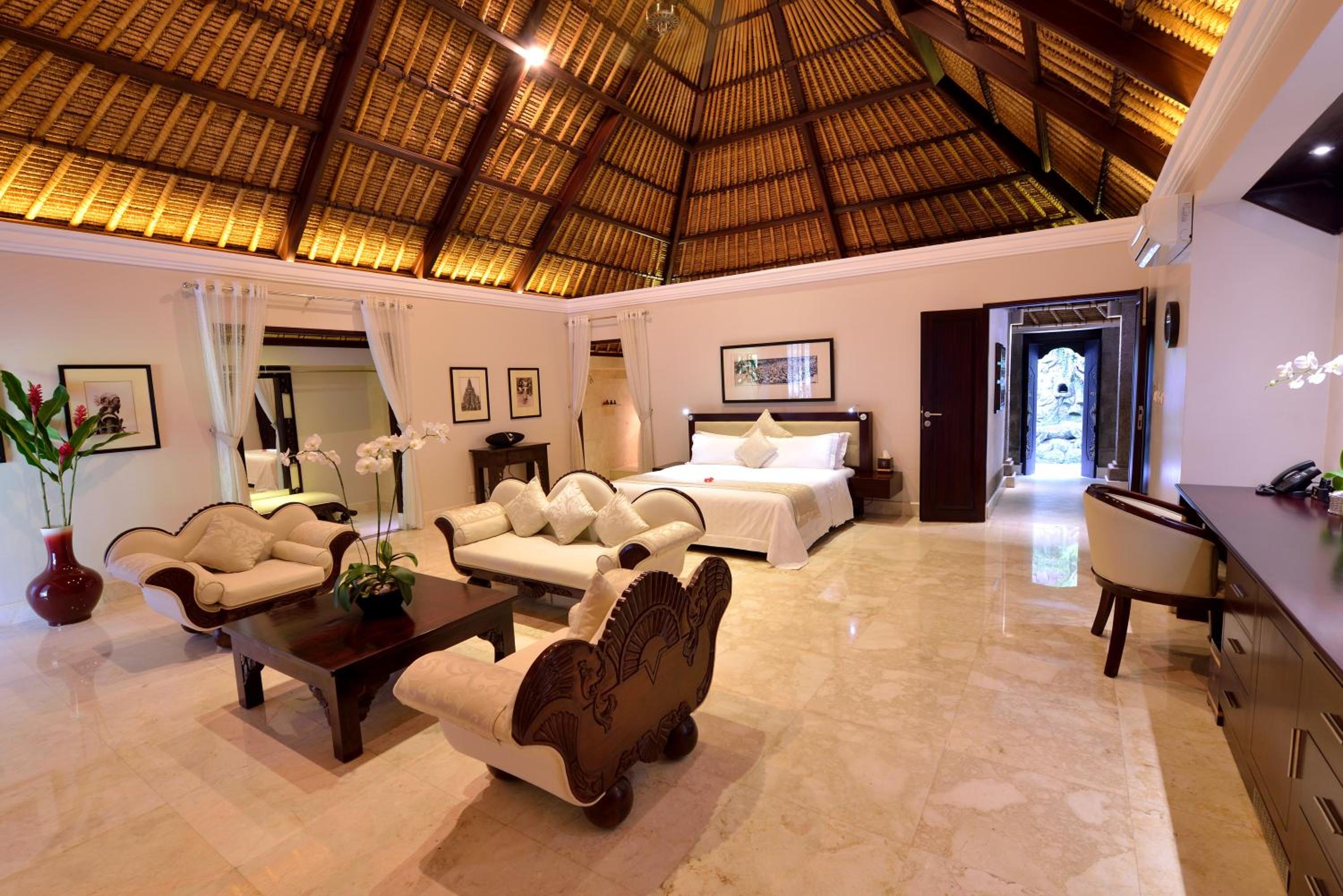 Garden Pool Villa