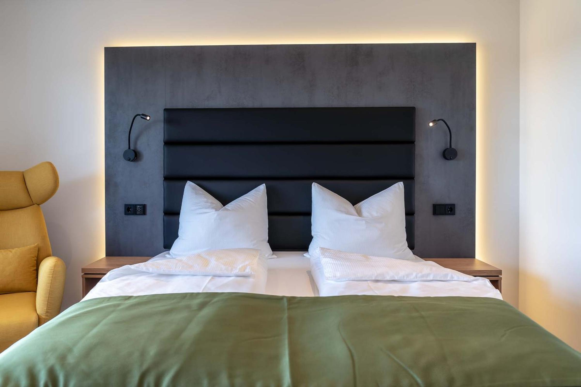 Standard Double Room - Photo 2