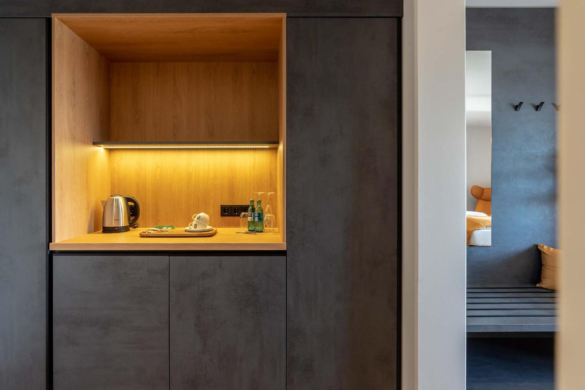 Standard Twin Room - Photo 33