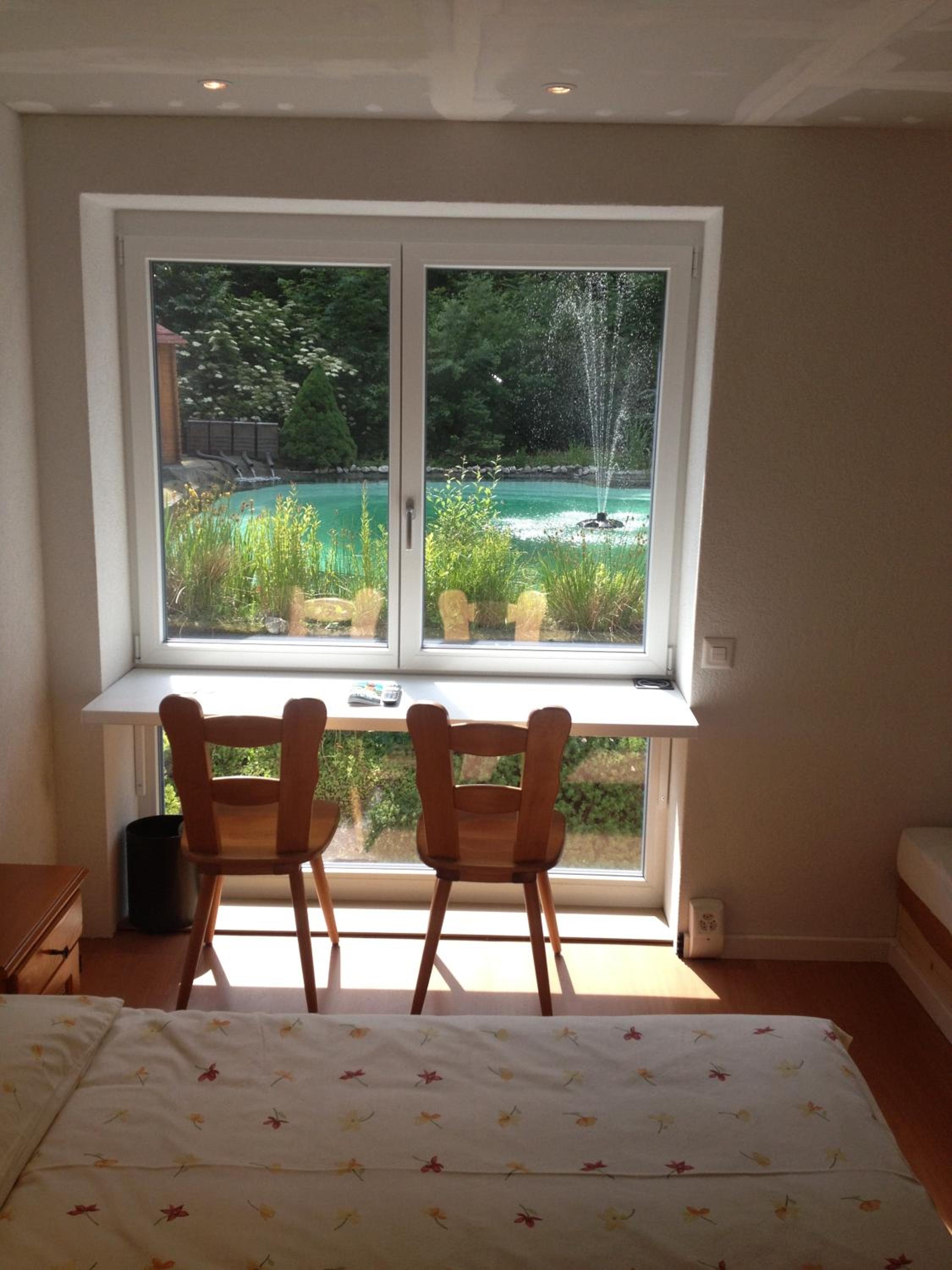 Twin Room - Photo 3