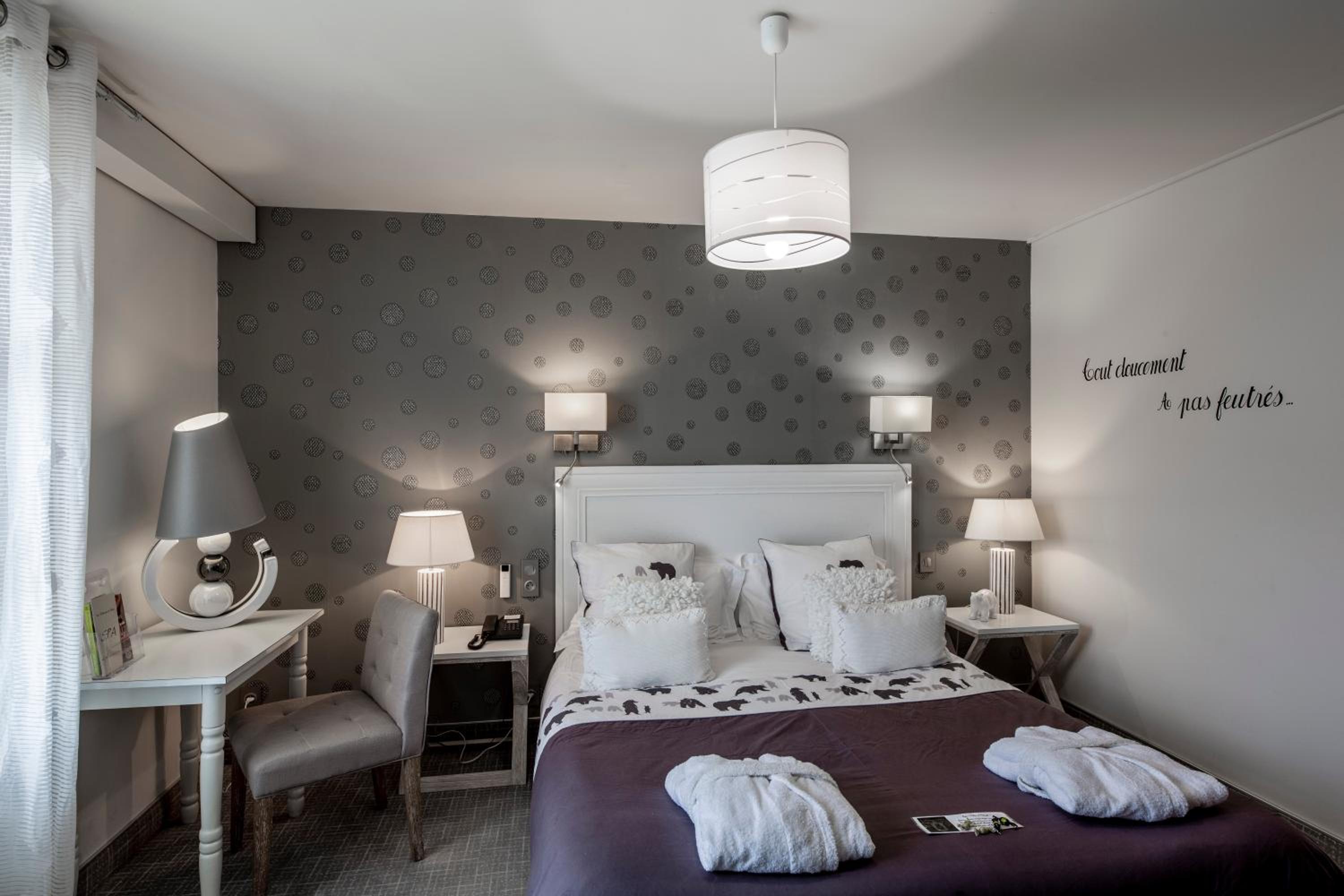 Comfort Room - Photo 3