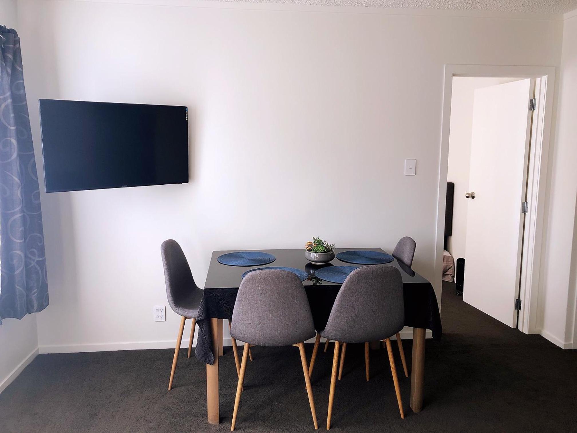 Two-Bedroom Apartment photo 3