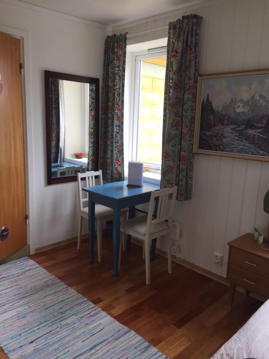 Apartment with Mountain View - Photo 1