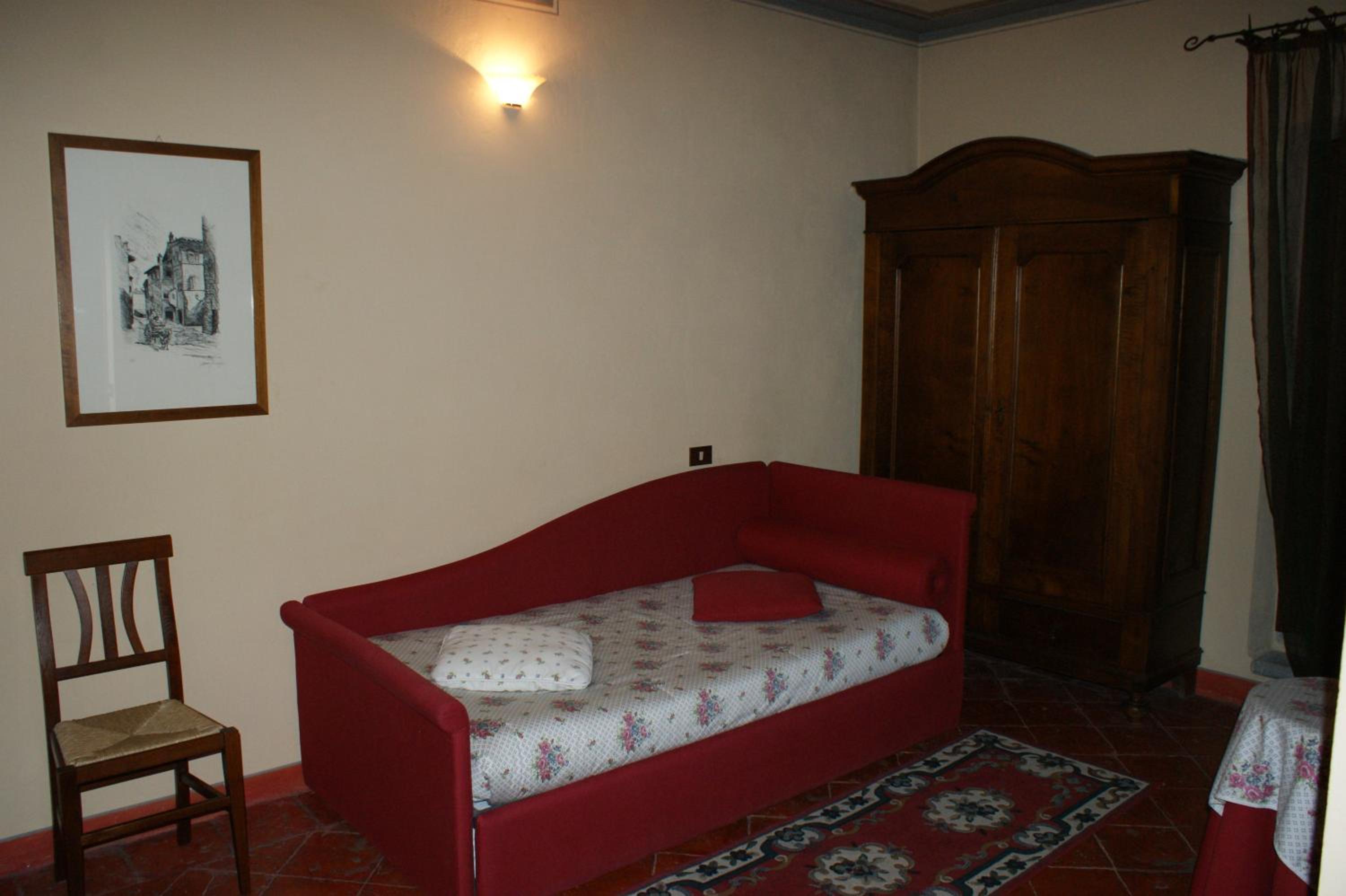 Double or Twin Room photo 3