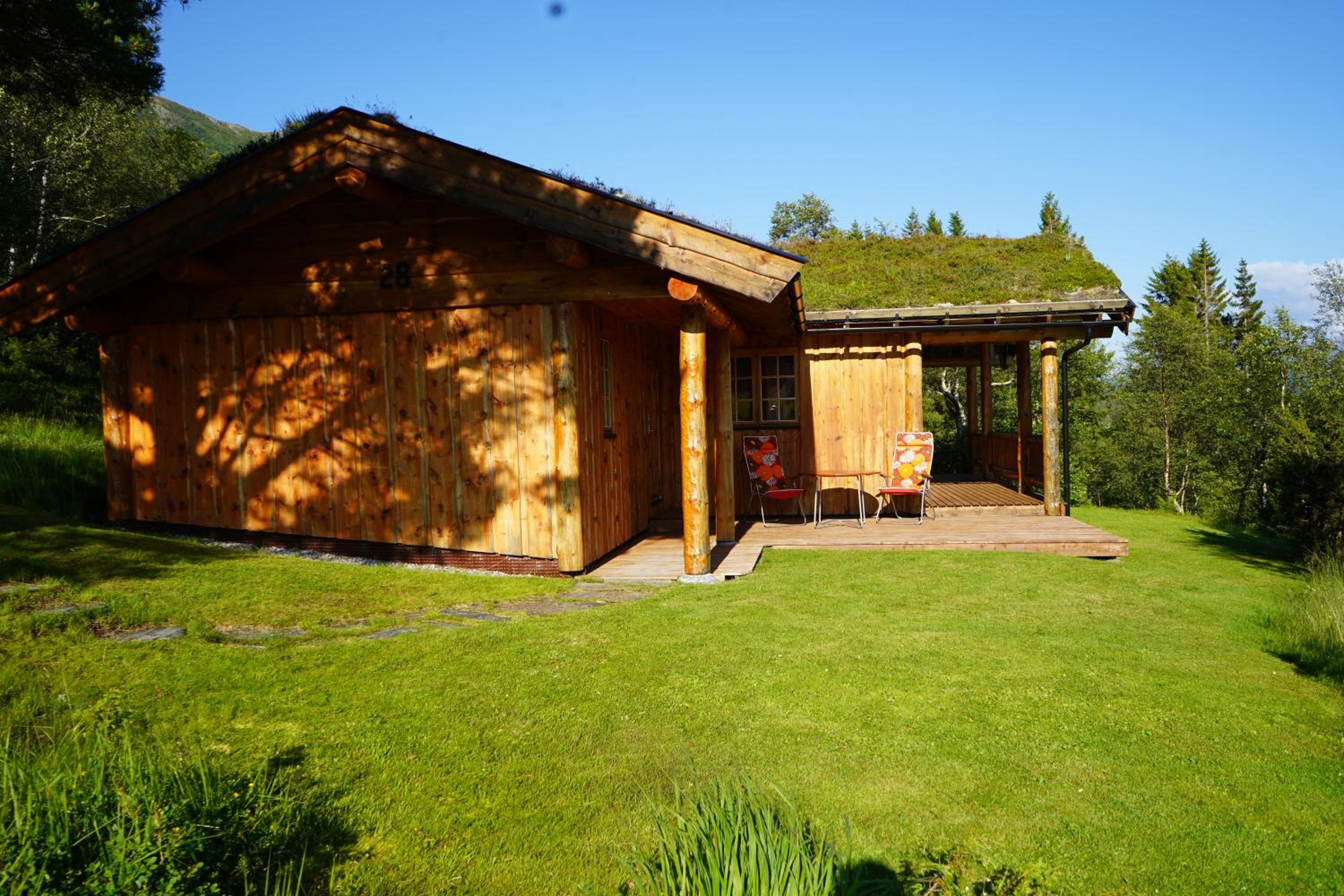 Three-Bedroom House - Photo 9