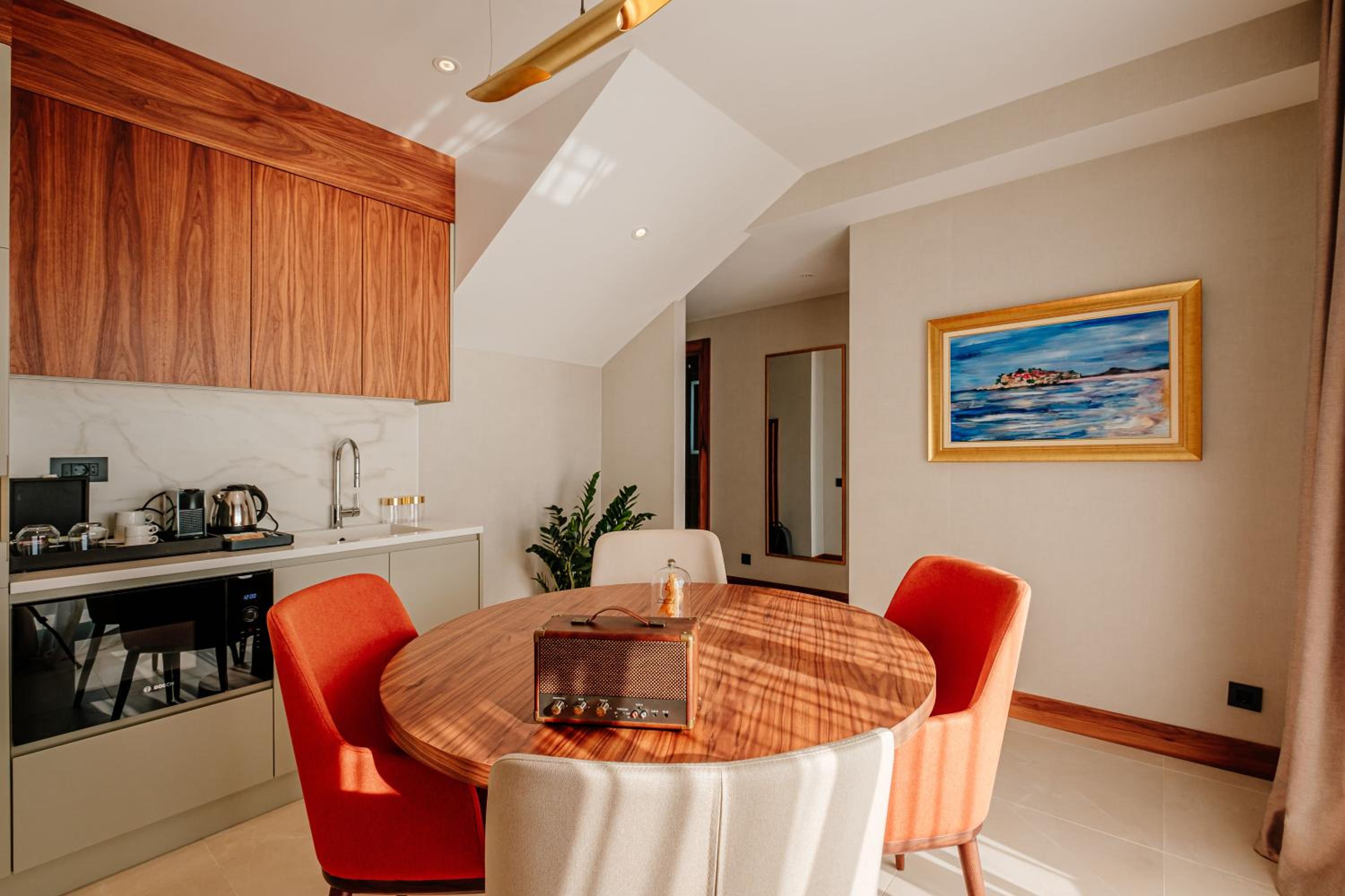 Duplex Suite - Photo 5