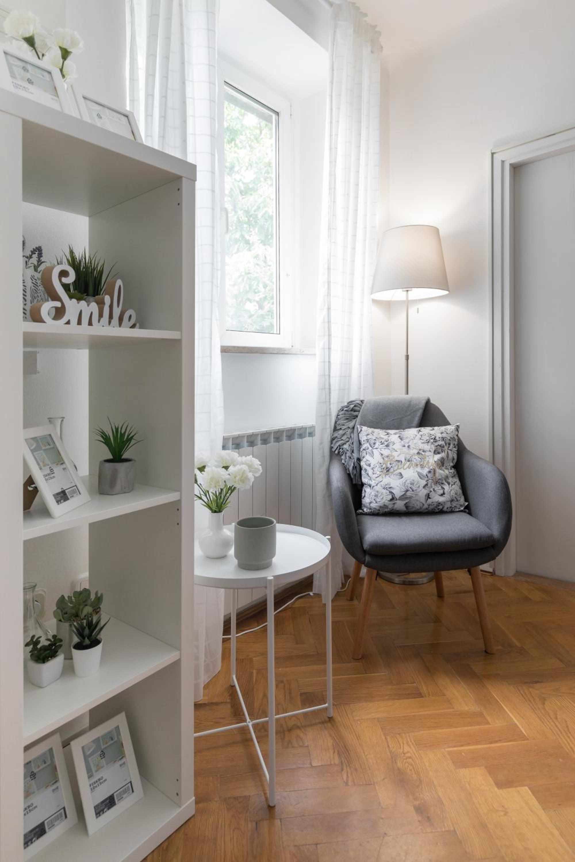 Two-Bedroom Apartment - Photo 11