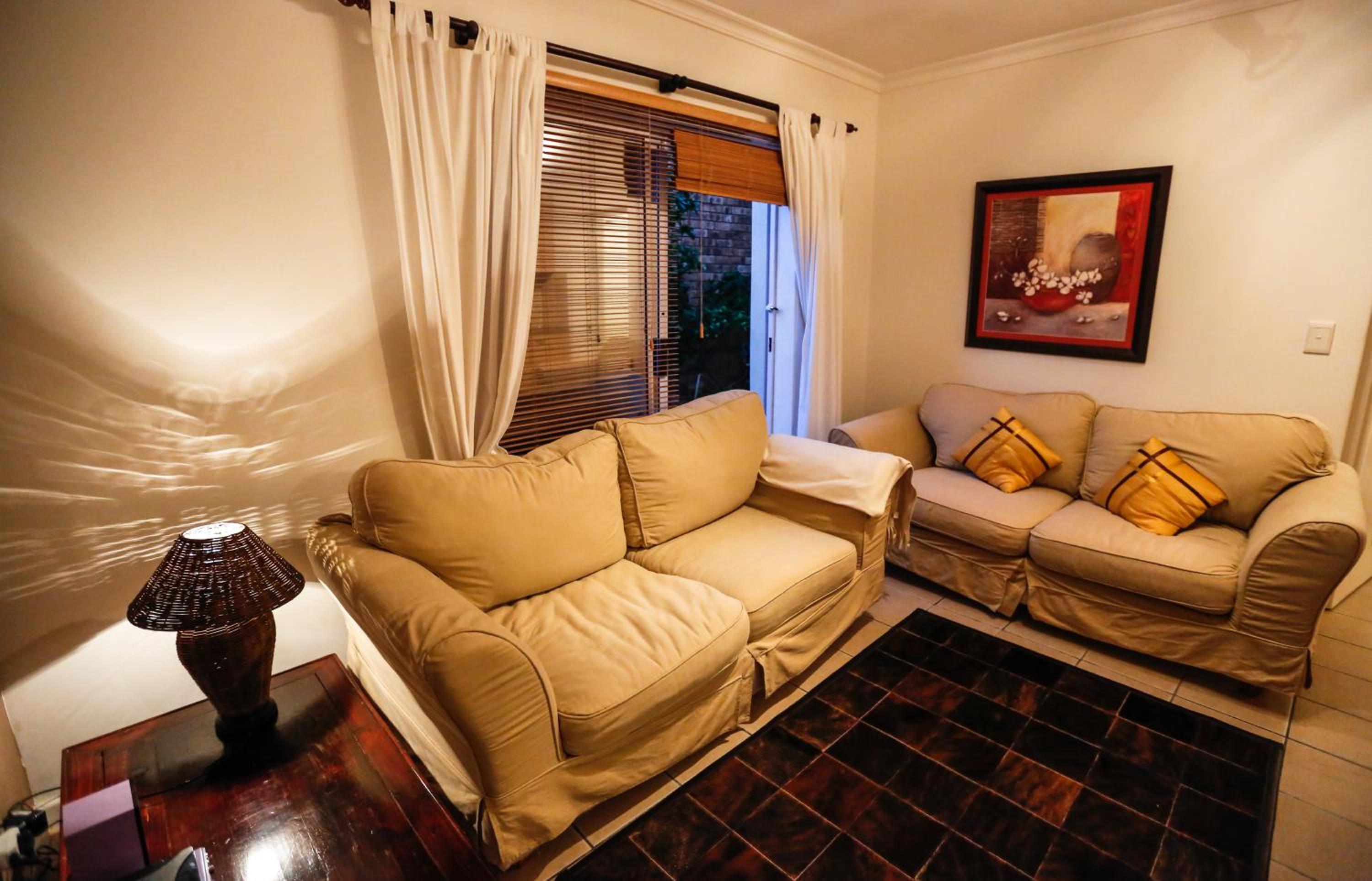 Apartment photo 3