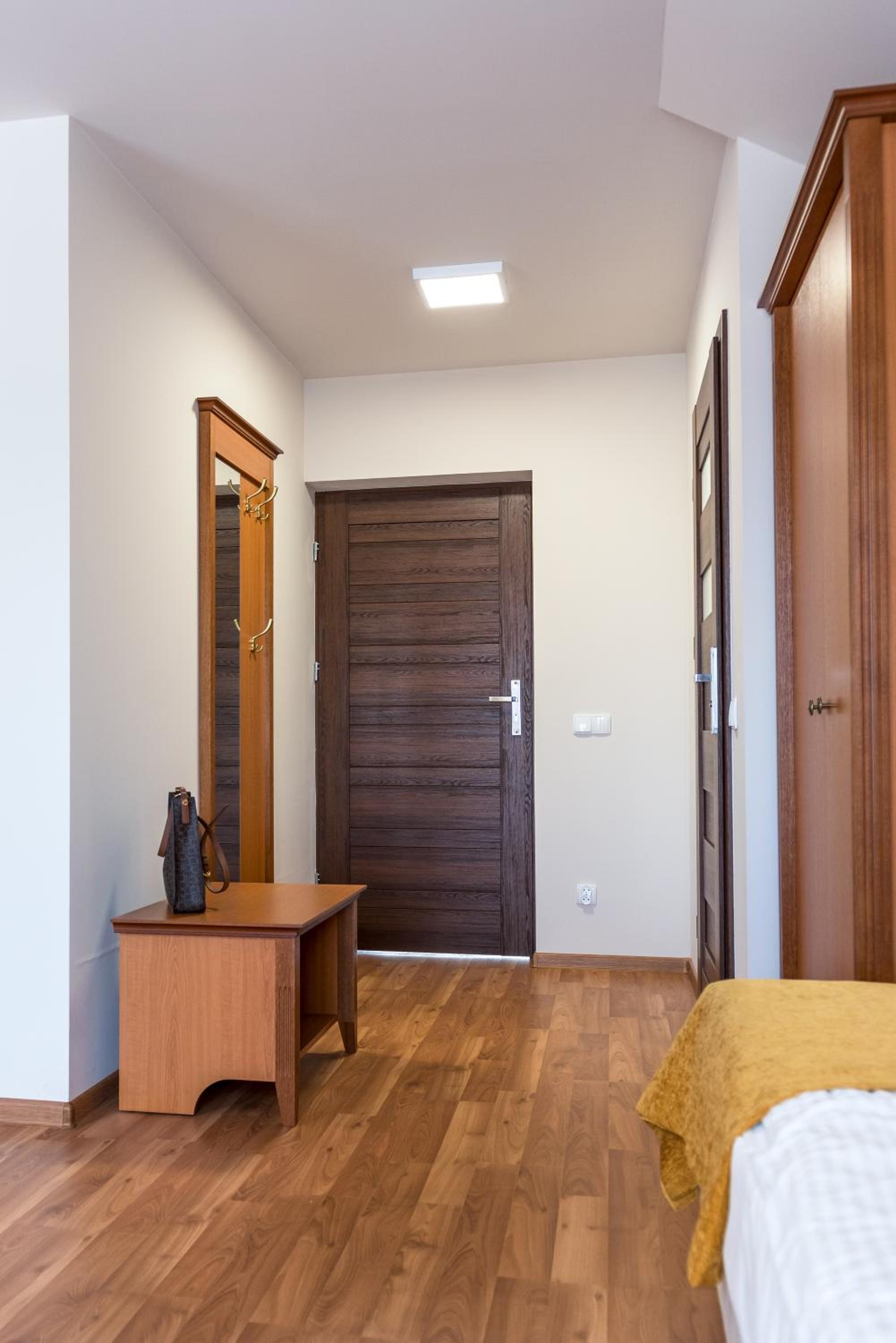 Deluxe Triple Room with shower