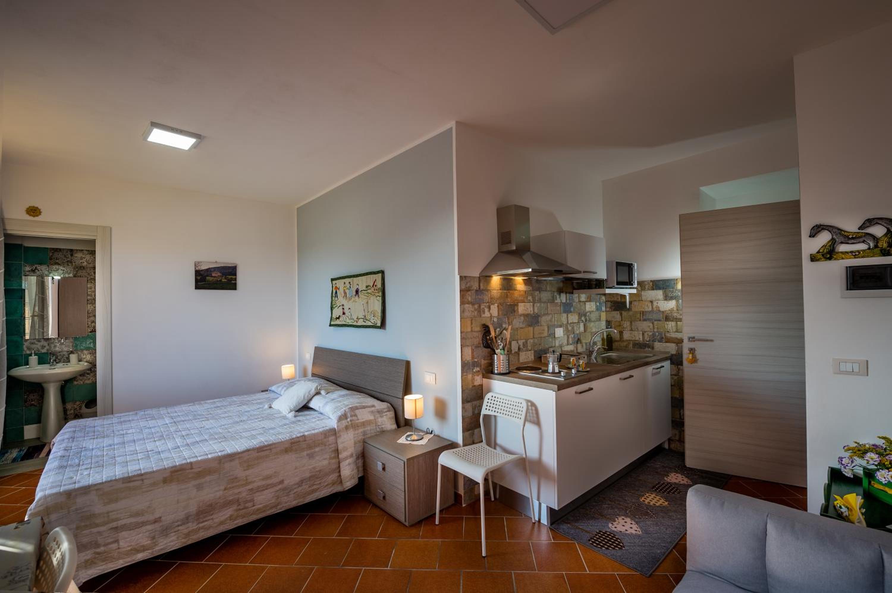 Studio Apartment