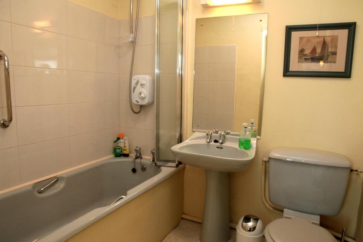 Deluxe Double Room with Shower photo 1
