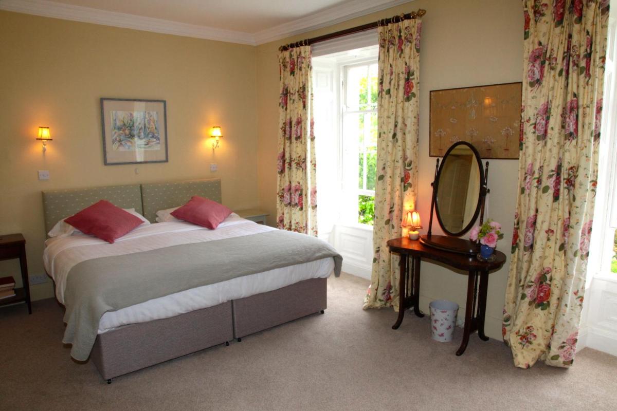 Deluxe Double Room with Shower photo 2