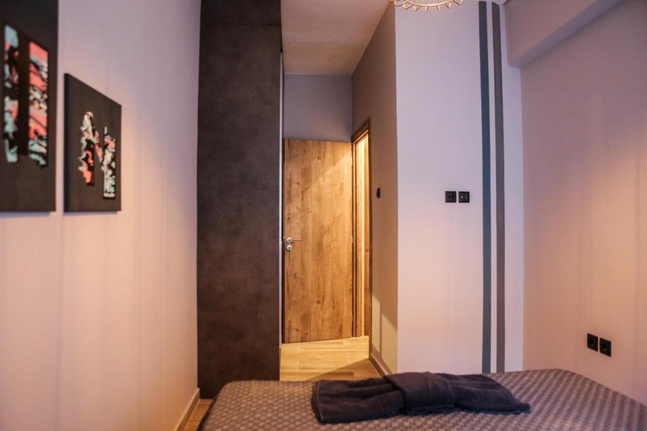 One-Bedroom Apartment - Photo 17