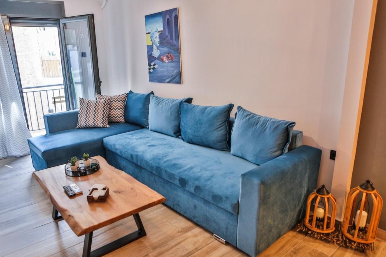 One-Bedroom Apartment - Photo 13