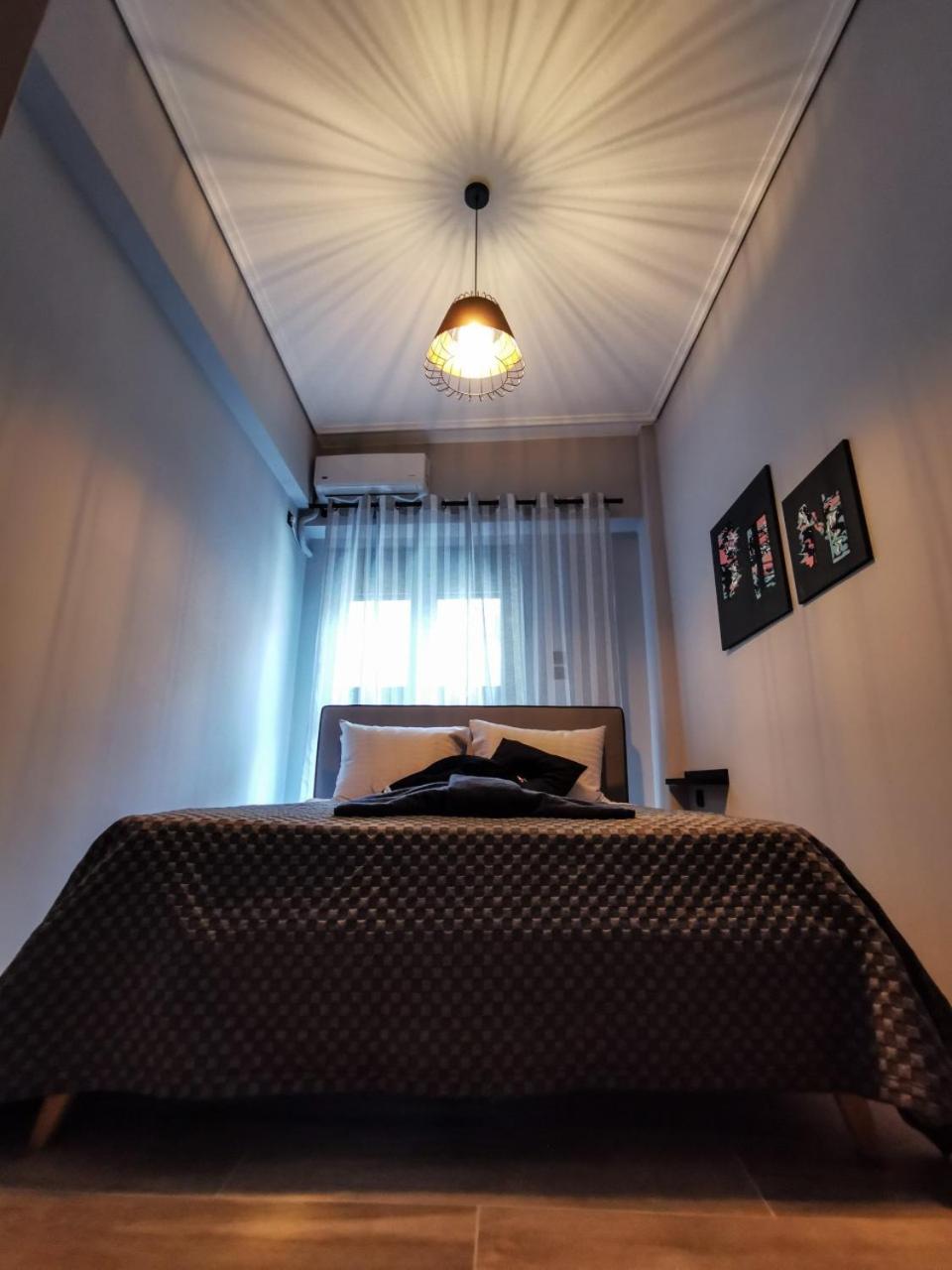 One-Bedroom Apartment - Photo 10