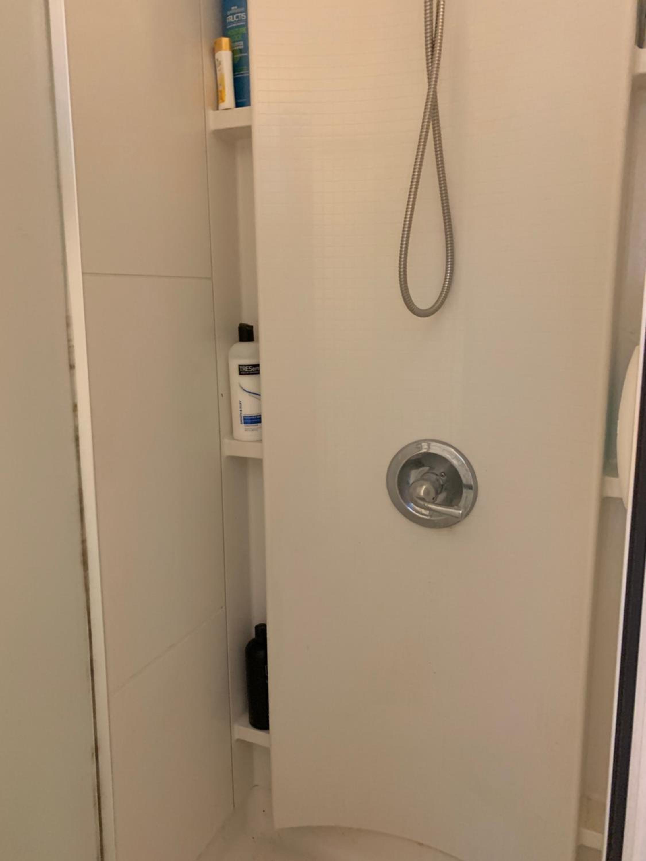 Studio Apartment photo 2