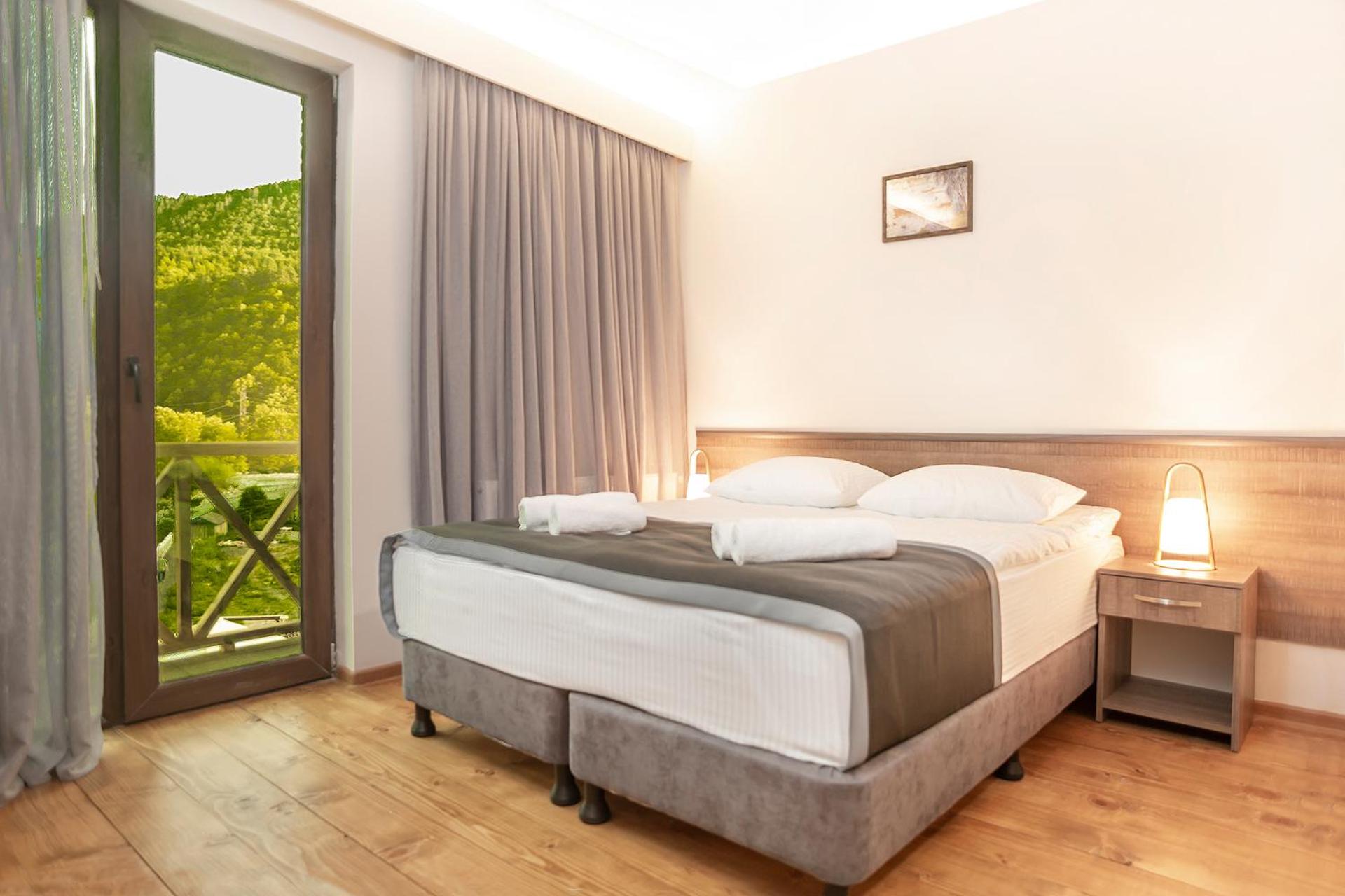 Standard Double or Twin Room photo 2