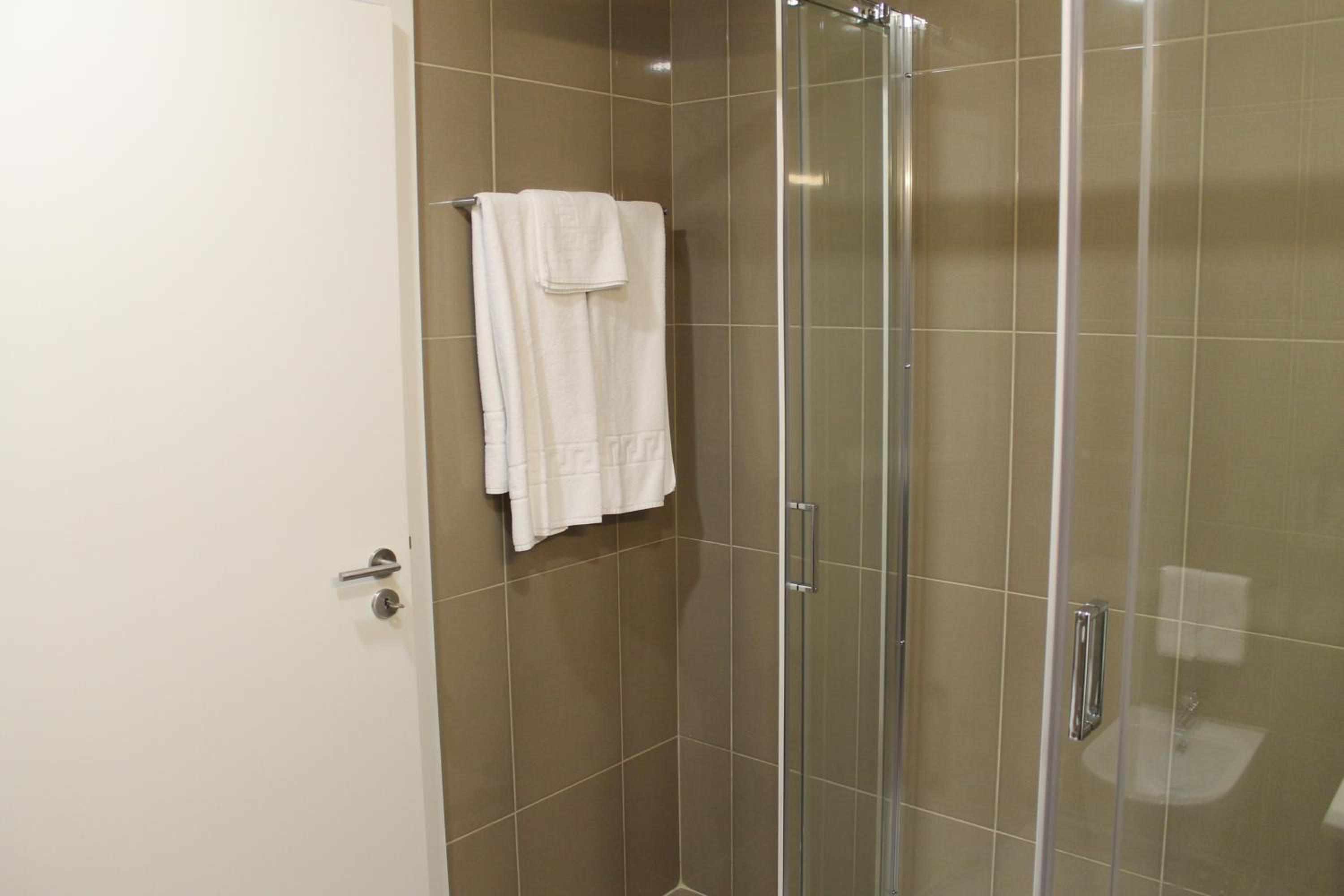 Studio Apartment photo 3