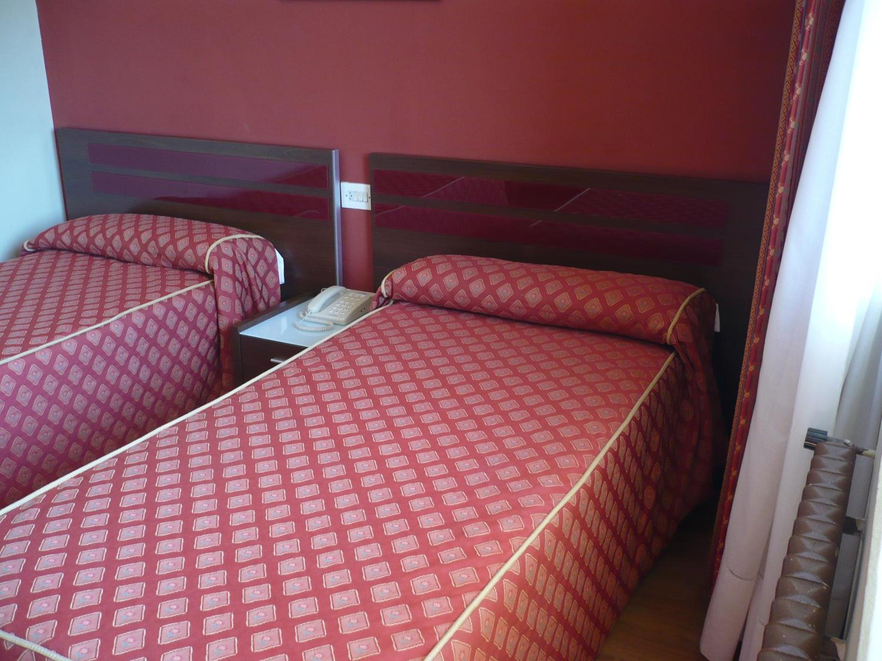 Double Room with Sea View - Photo 4