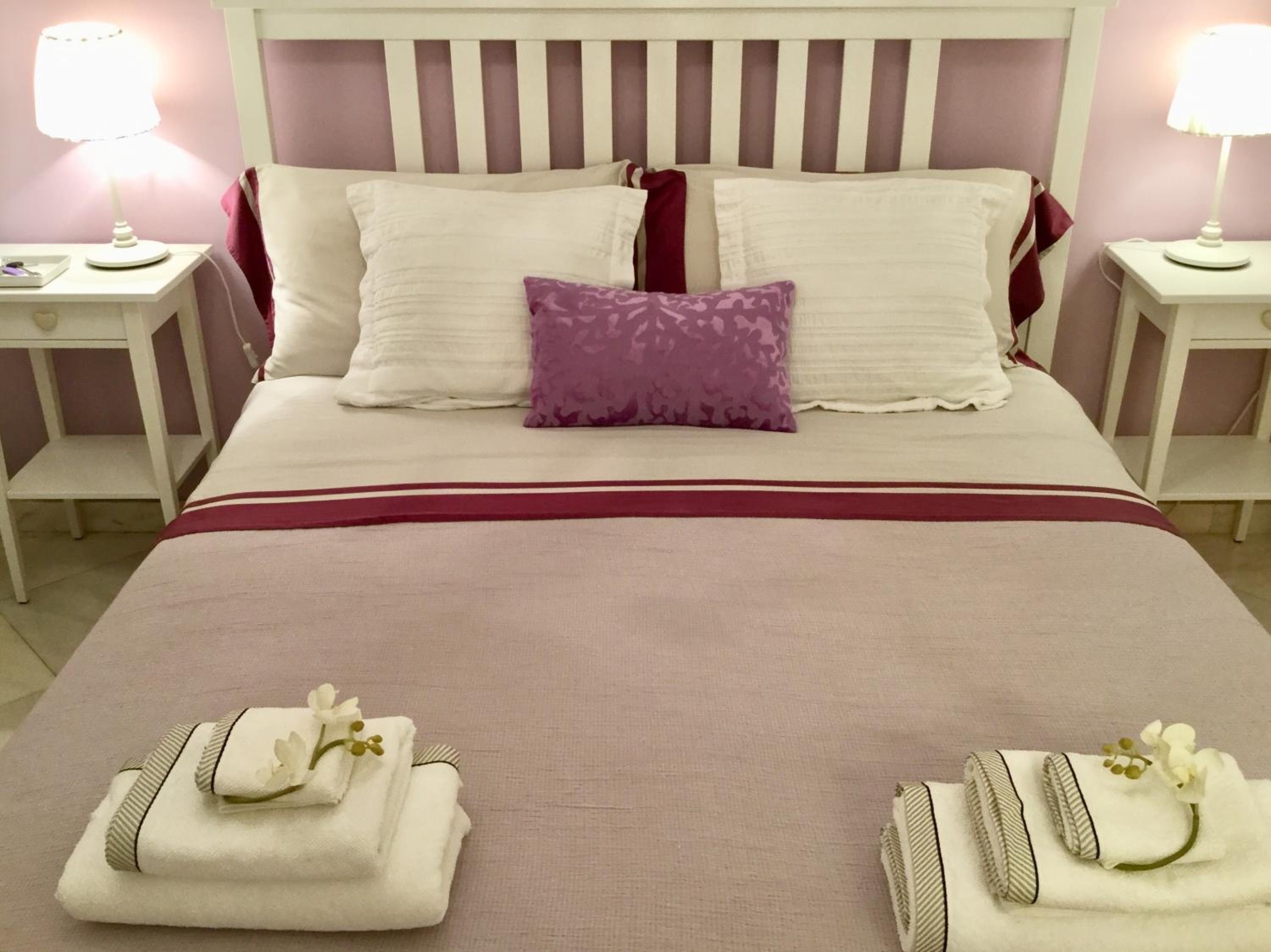 Standard Queen Room photo 2
