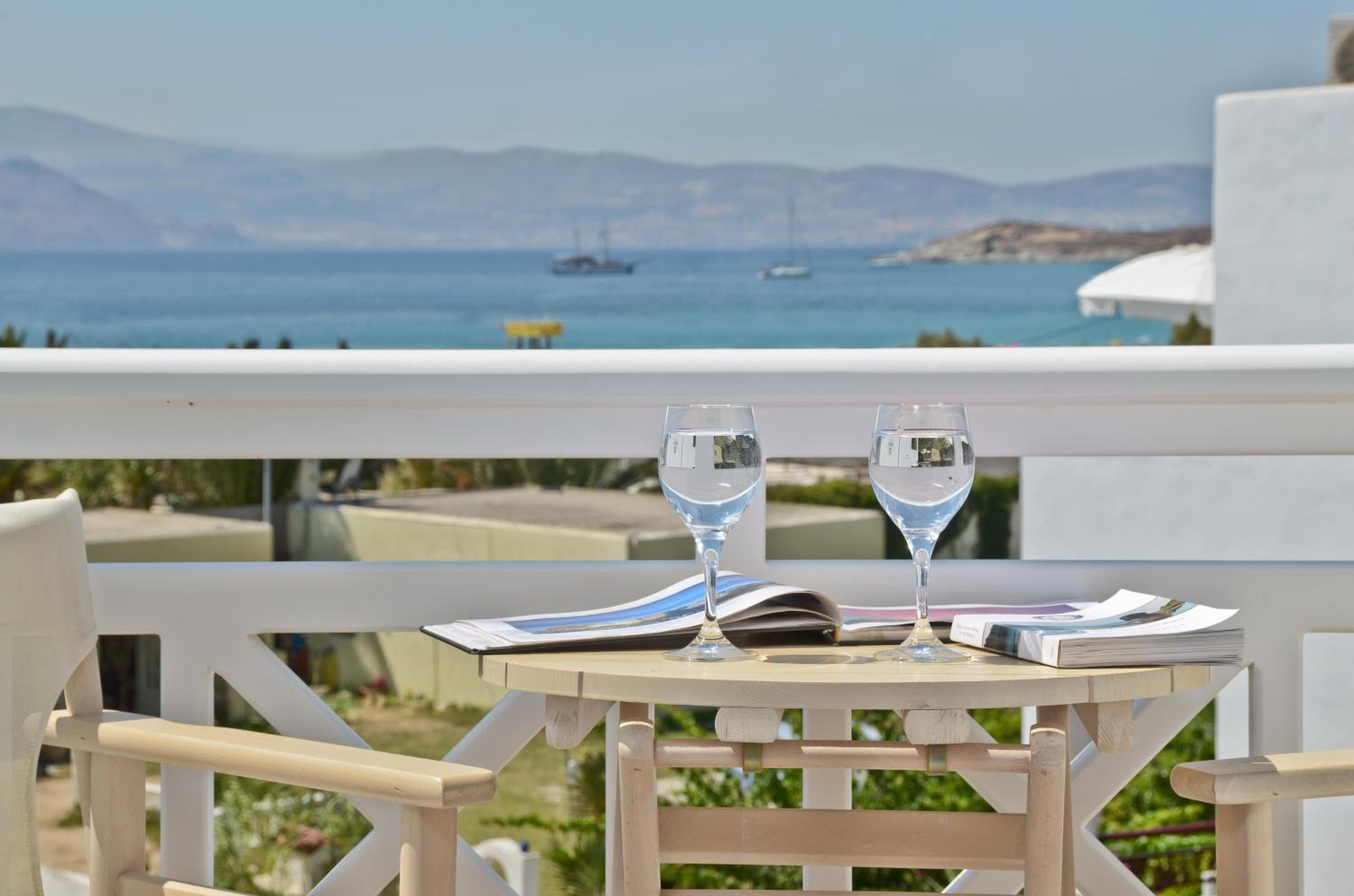 Double Room with Partial Sea View - Photo 10